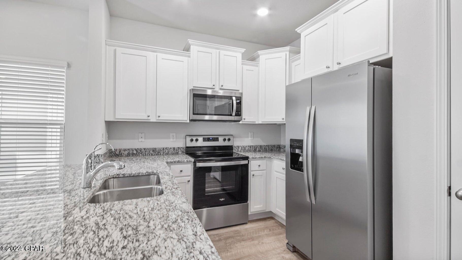 [No Recorded Subdiv] - Residential Lease