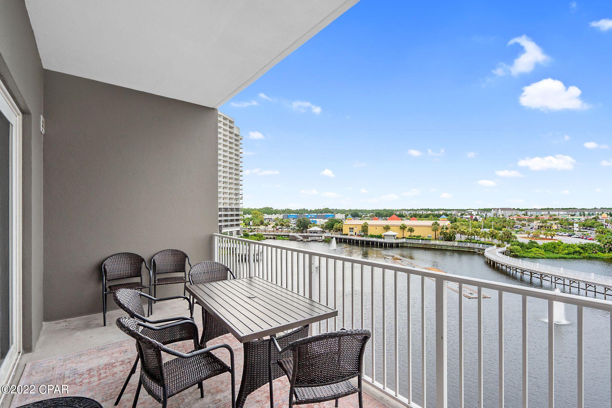 Laketown Wharf - Residential