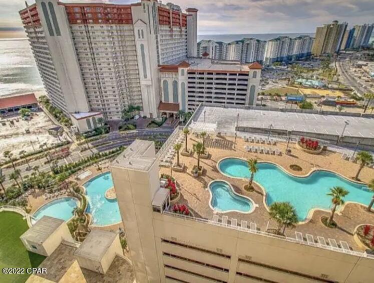 Laketown Wharf - Residential