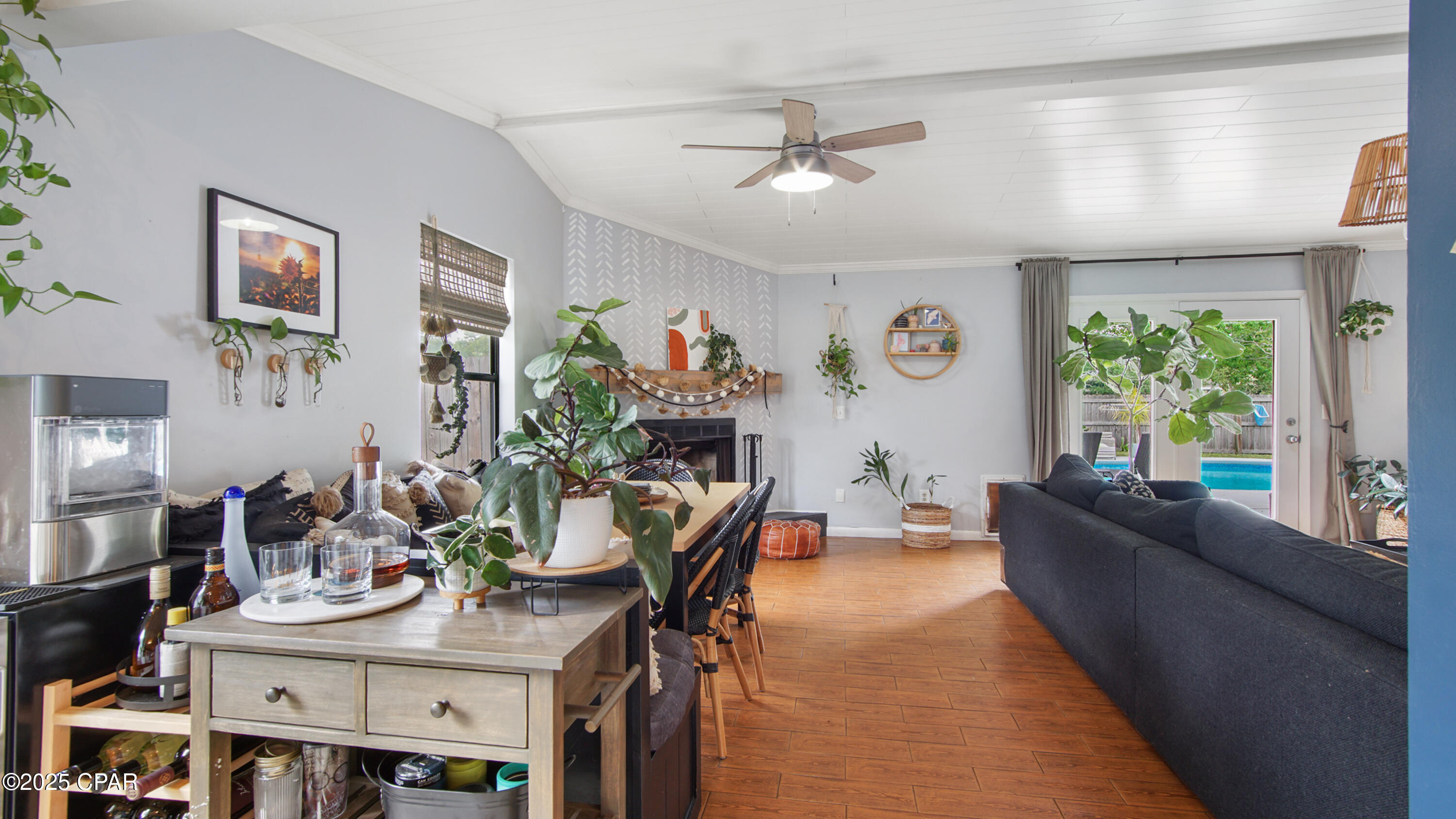 Treasure Palms - Residential