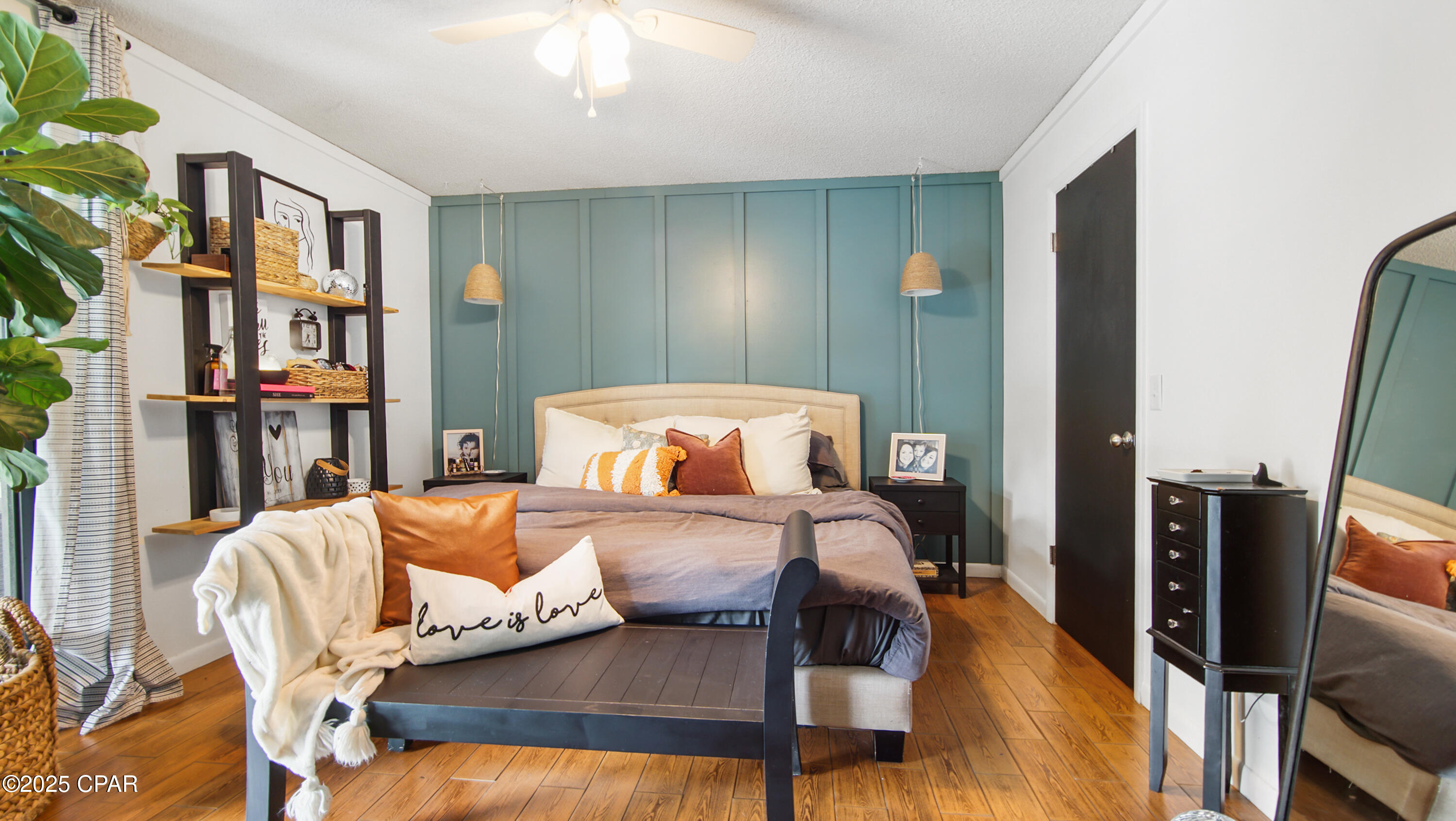 Treasure Palms - Residential