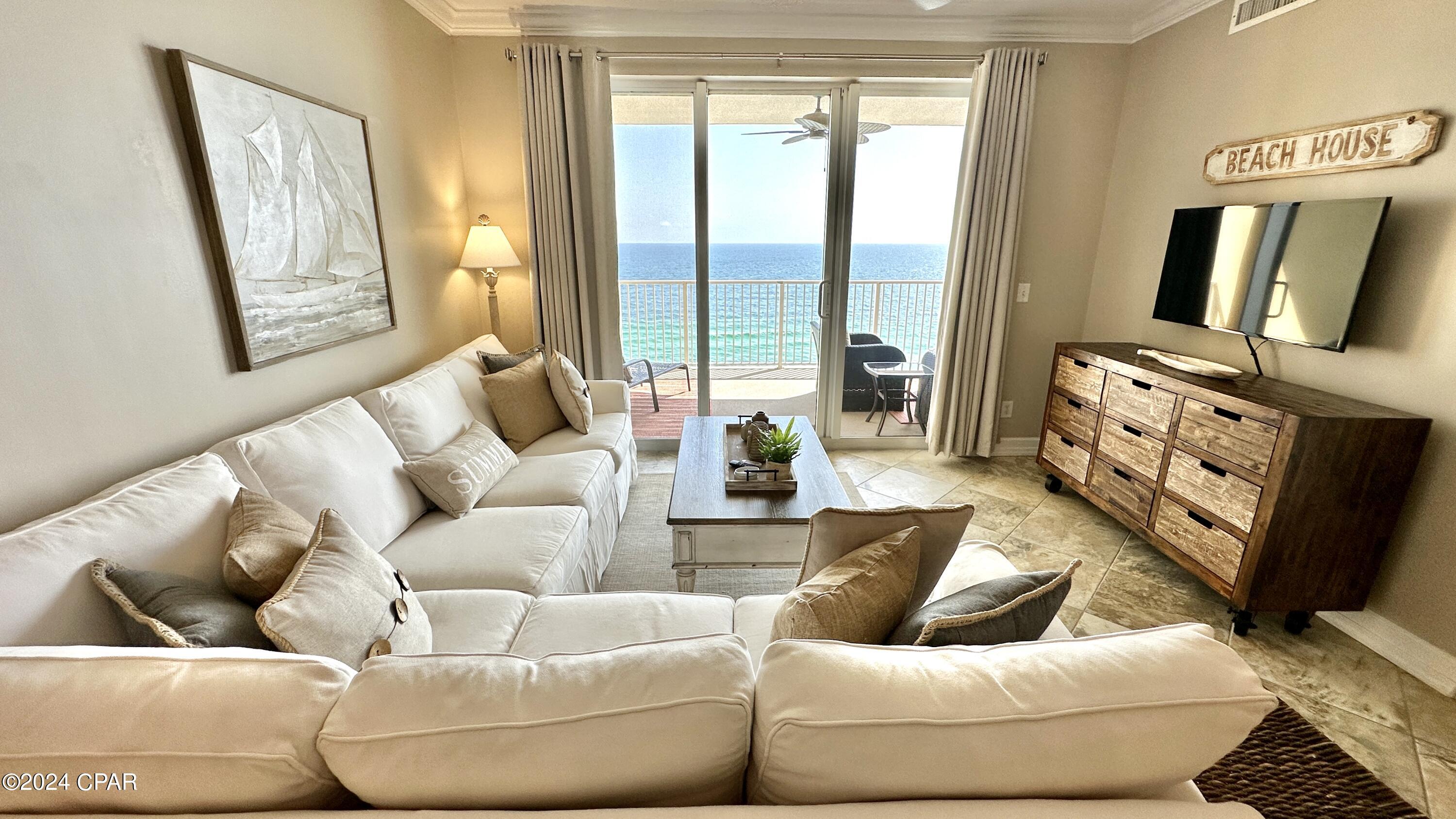 Tropic Winds - Residential