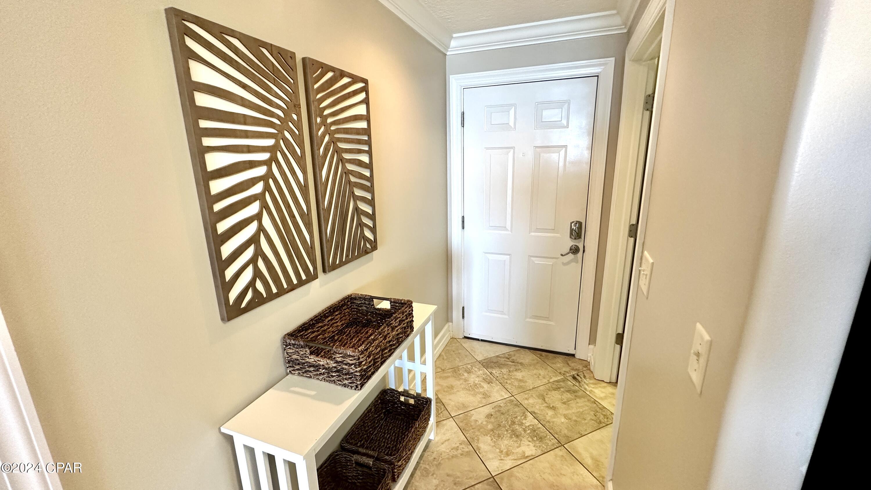 Tropic Winds - Residential