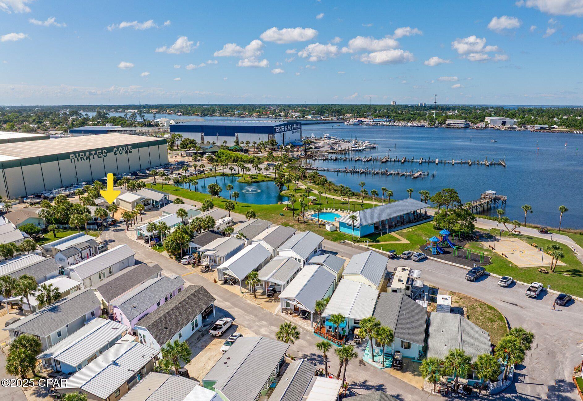 Venture Out Travel Trail - Land