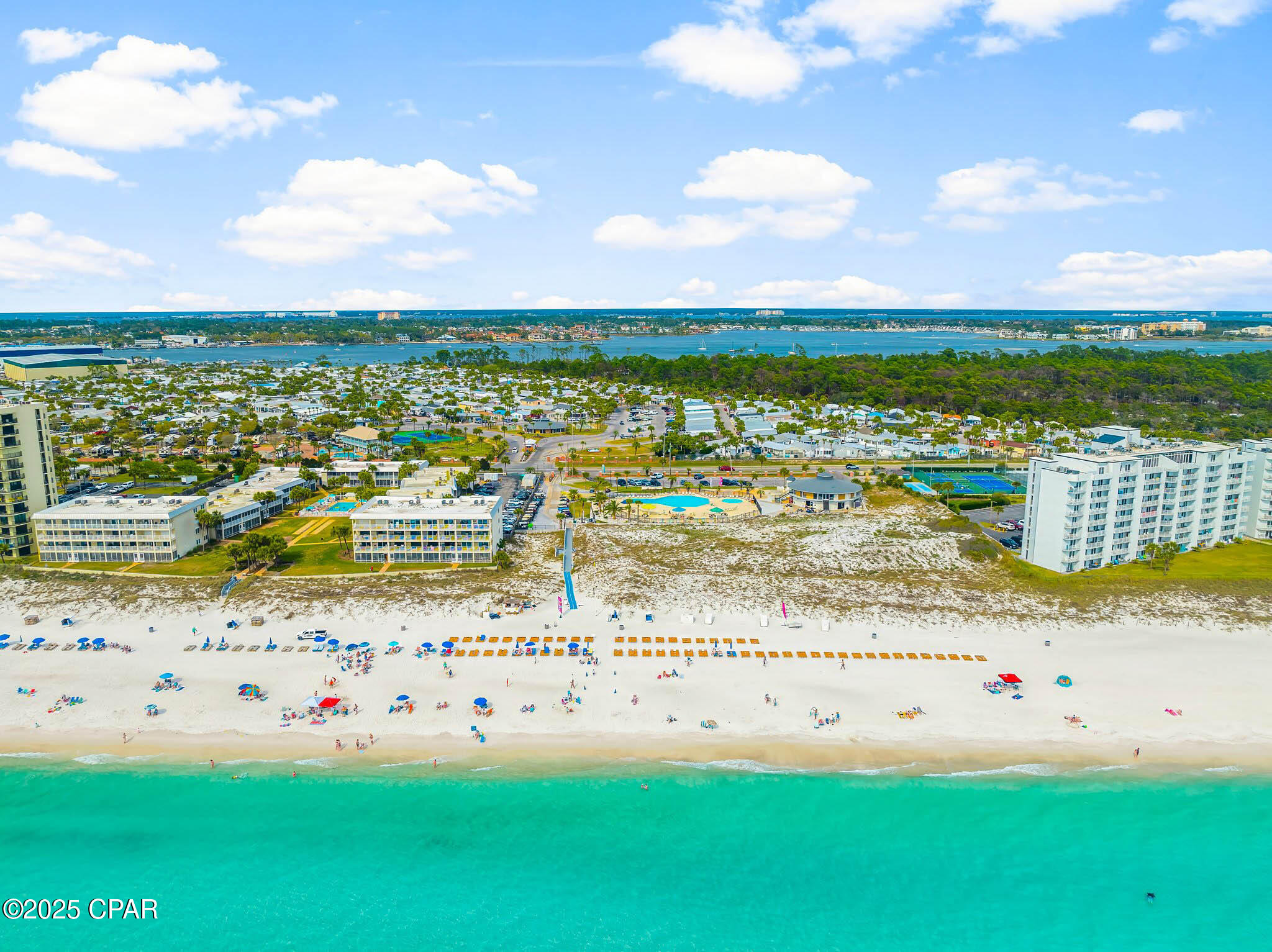 Venture Out Travel Trail - Land