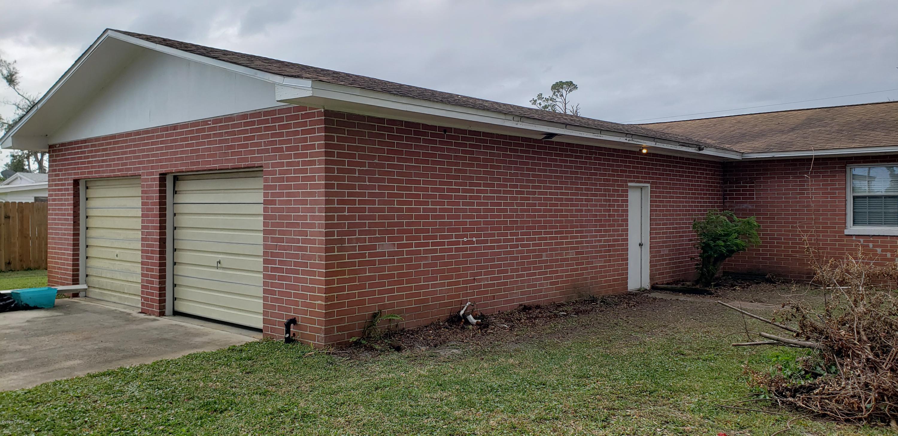 Pretty Bayou Hts 1st - Residential