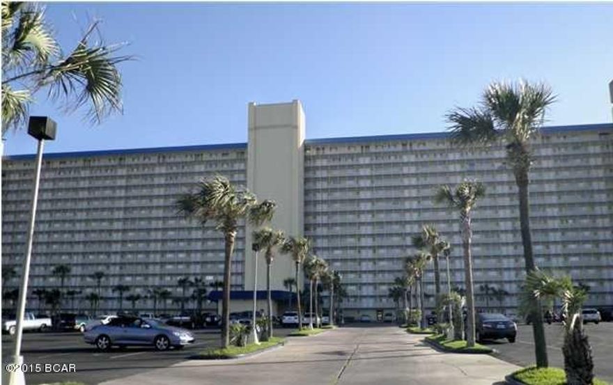 You don't want to miss the views from this unit. One bedroom with bunk area,  1.5 bath gulf front condo. Unit has fresh paint throughout and new carpet in the bedroom. *** This property is eligible under the Freddie Mac First Look Initiative through 09/25/2015. The first 20 days a home is listed for sale in the MLS, only offers from owner-occupants (primary residence), second home buyers and public entities or their designated partners will be considered. Offers from investor purchasers will not be considered until after the initial 20 days of the listing. *** Seller is offering a home warranty credit up to $500 for owner occupant
offers (primary or secondary home) . The buyer must identify and select the home warranty company and plan of their
choice.** The home warranty incentive must be submitted with the initial purchase offer. Please call for specifics. In
addition to buyers normal costs, they will pay docs stamps on the deed (seller is exempt) and a $250 title closing fee.
Seller will pay for Owner's Title policy, due to using sellers title company. PROPERTY TO BE SOLD "AS IS".