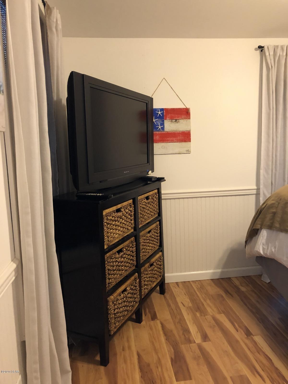 Emerald Pointe Resort - Residential Lease