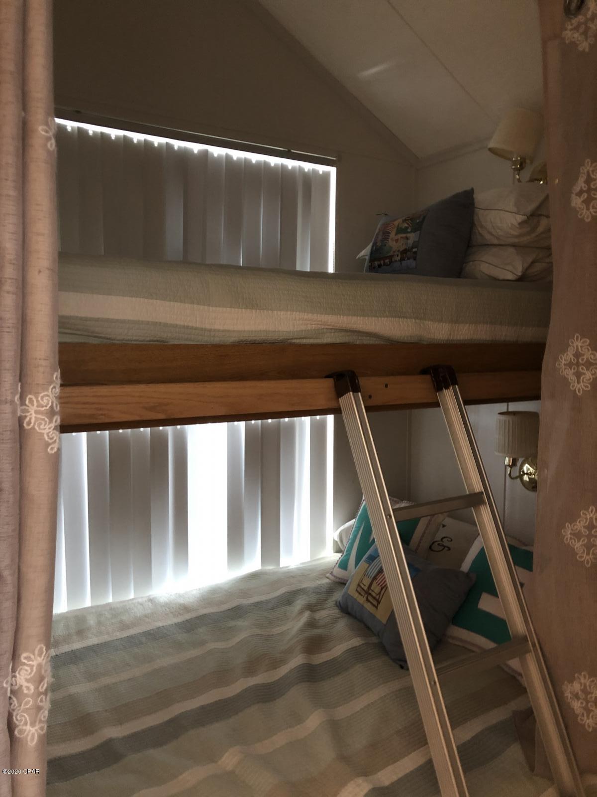 Emerald Pointe Resort - Residential Lease