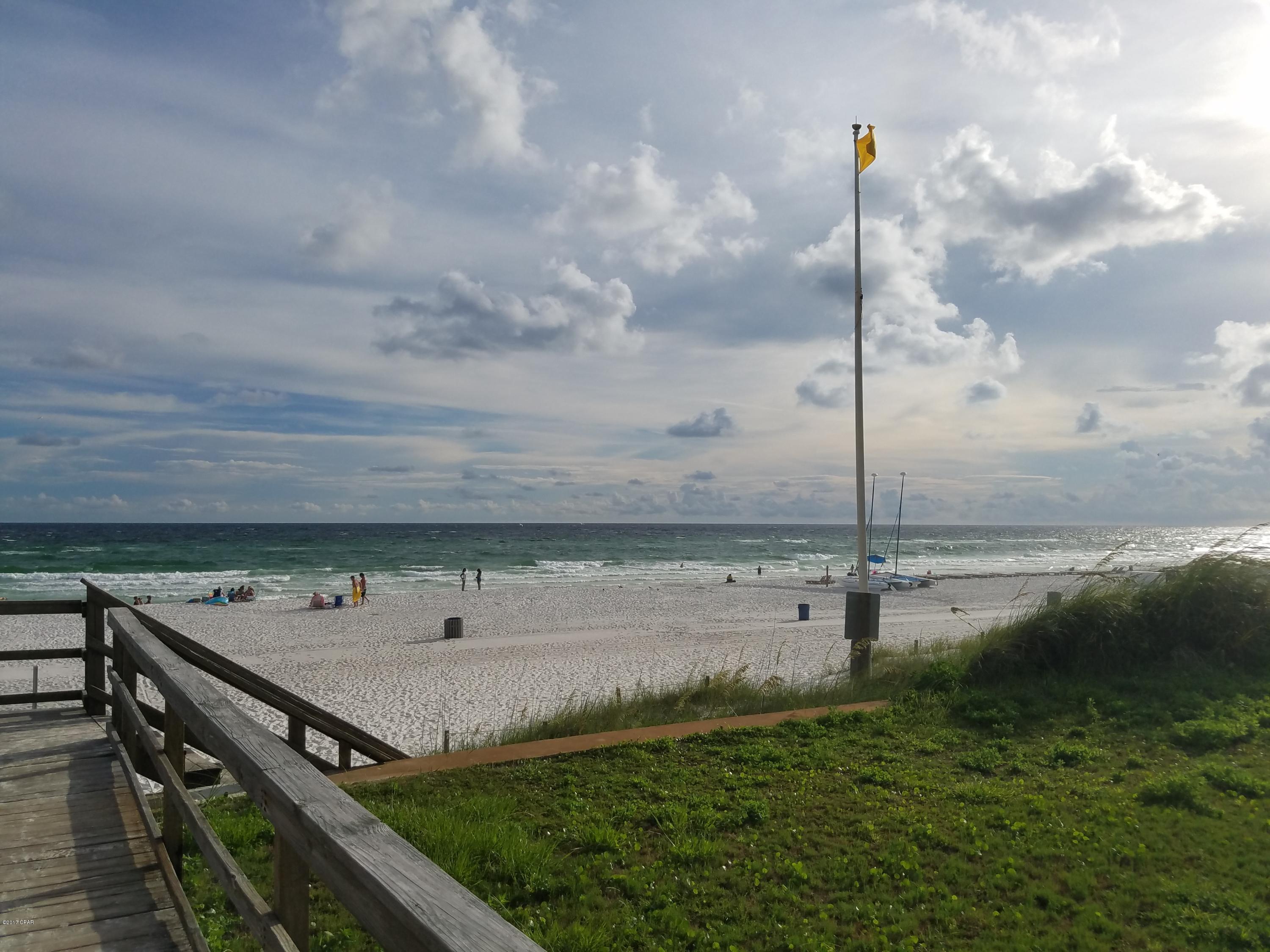 El Centro Villas Ph 1 - Residential Lease