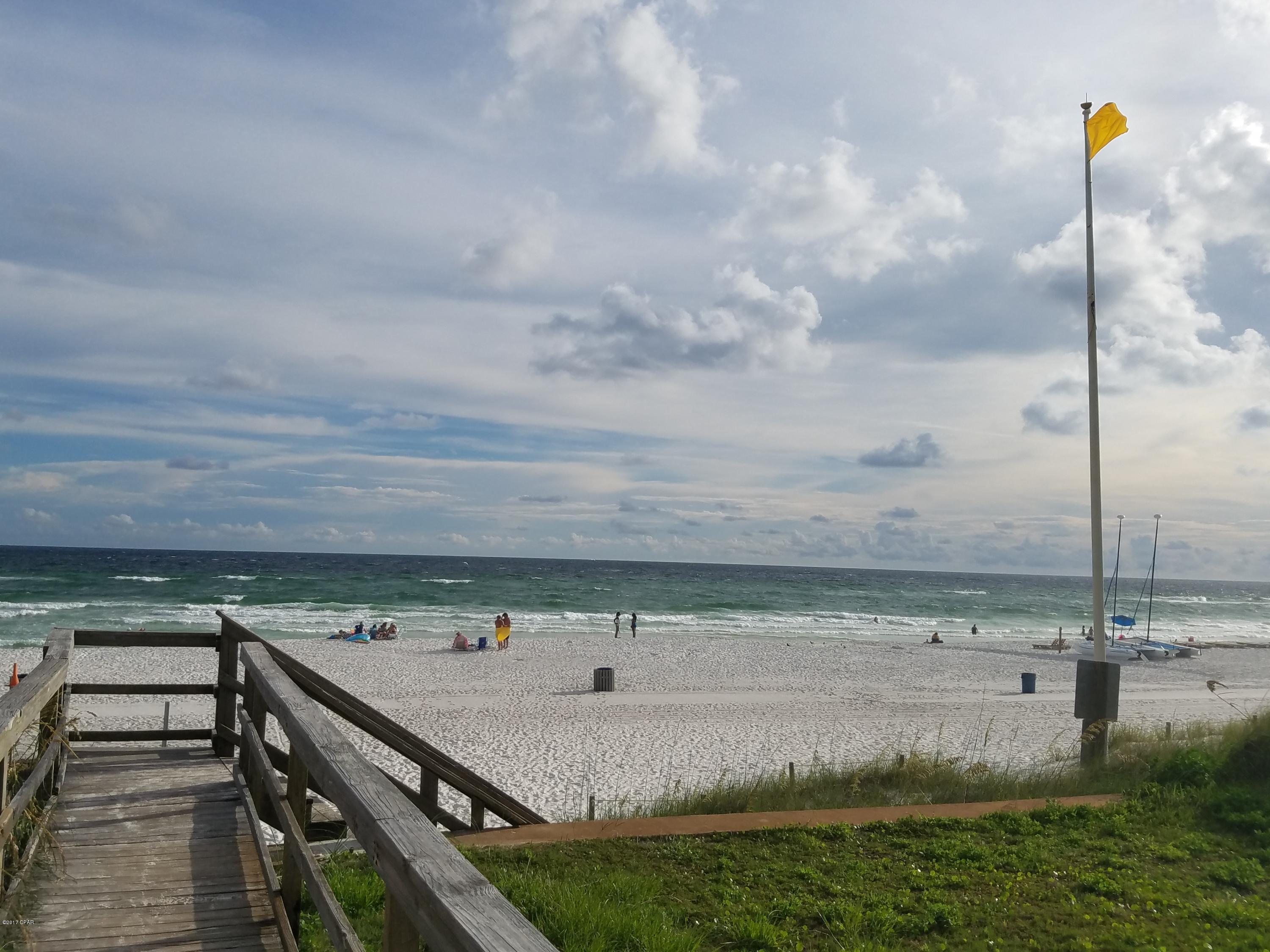 El Centro Villas Ph 1 - Residential Lease