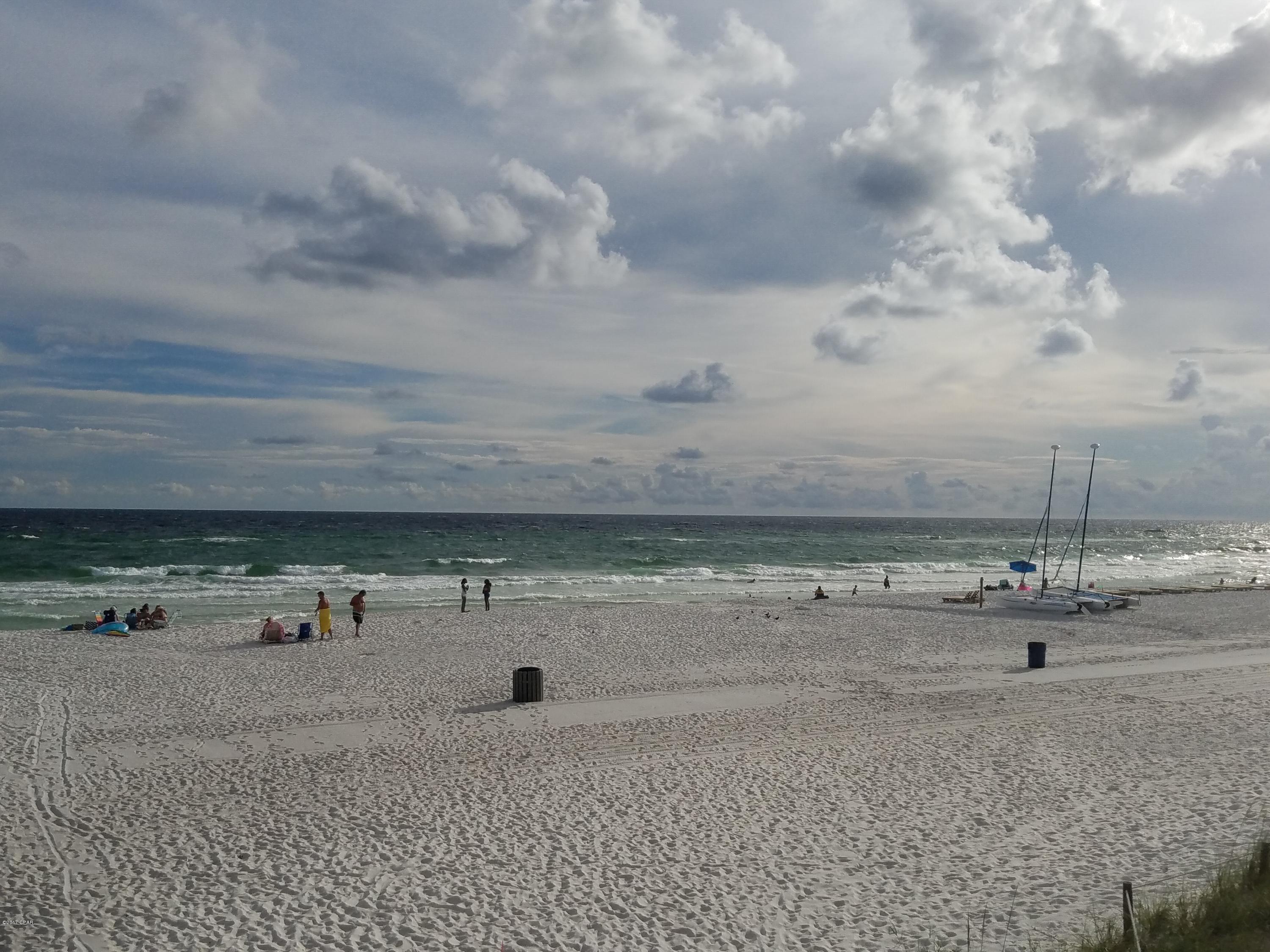 El Centro Villas Ph 1 - Residential Lease