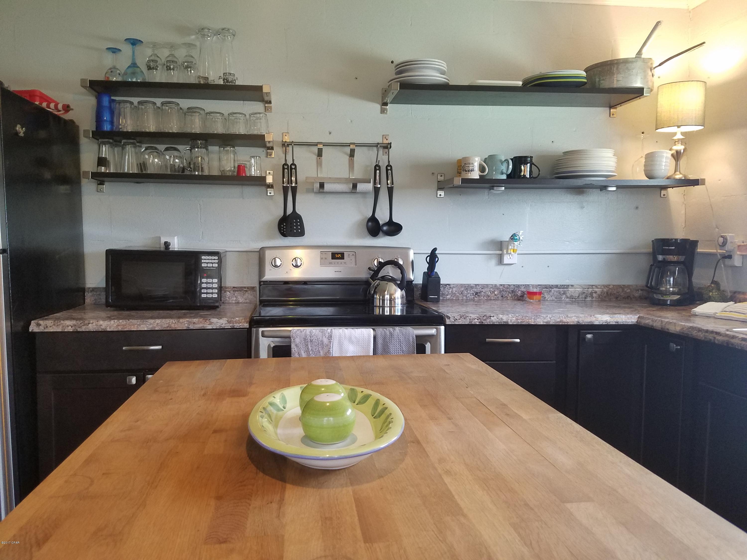 El Centro Villas Ph 1 - Residential Lease