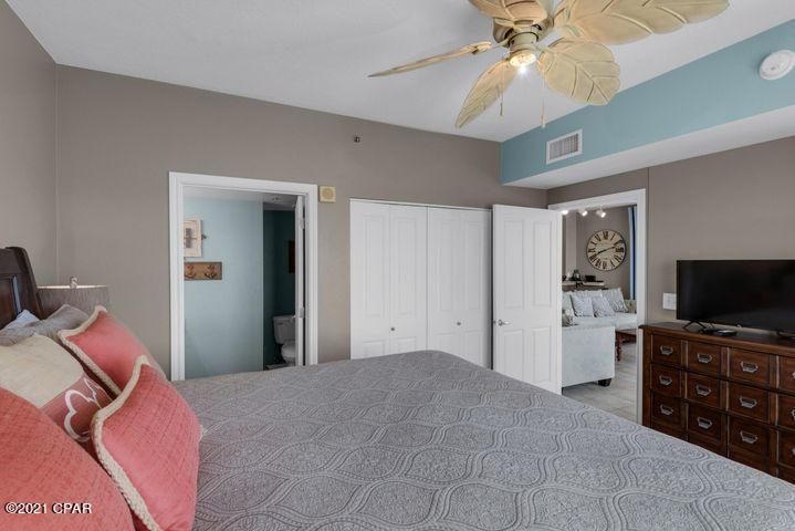 Shores Of Panama - Residential