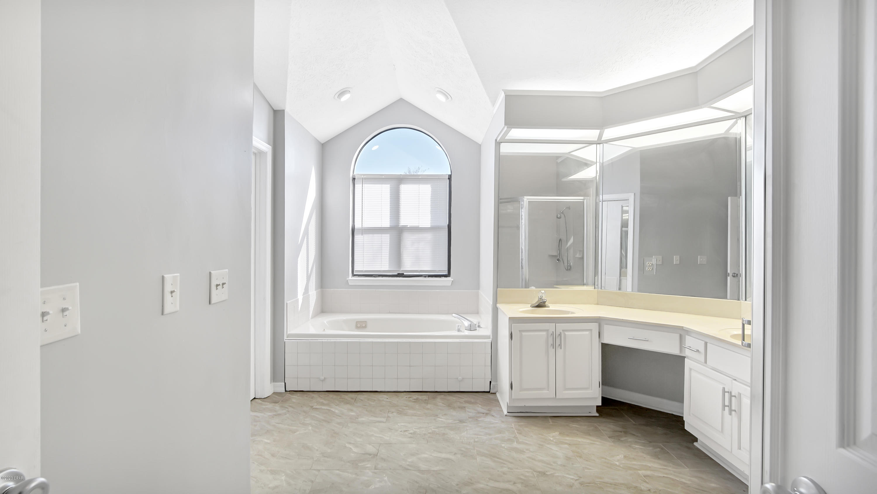 Forest Park East U-2 - Residential