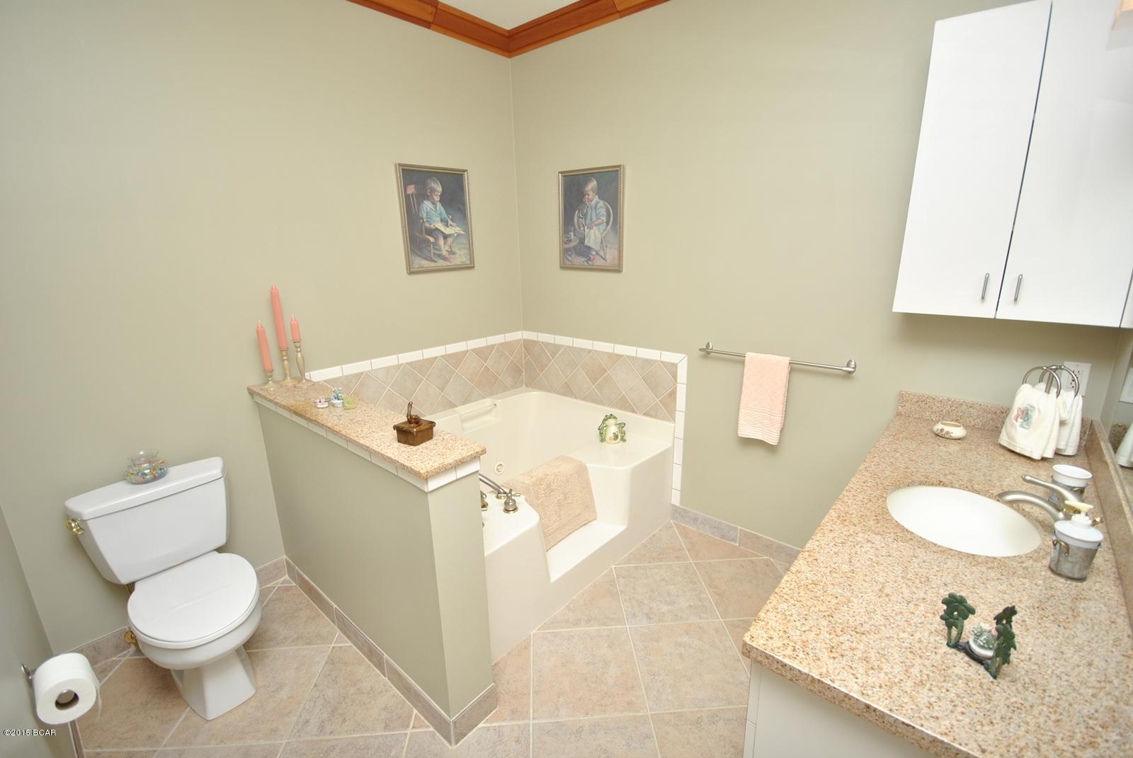 Lake Shore Estates - Residential