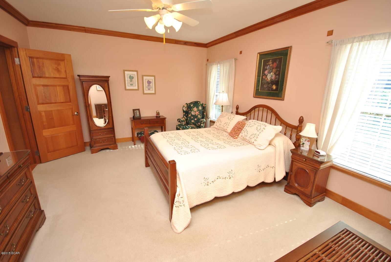 Lake Shore Estates - Residential