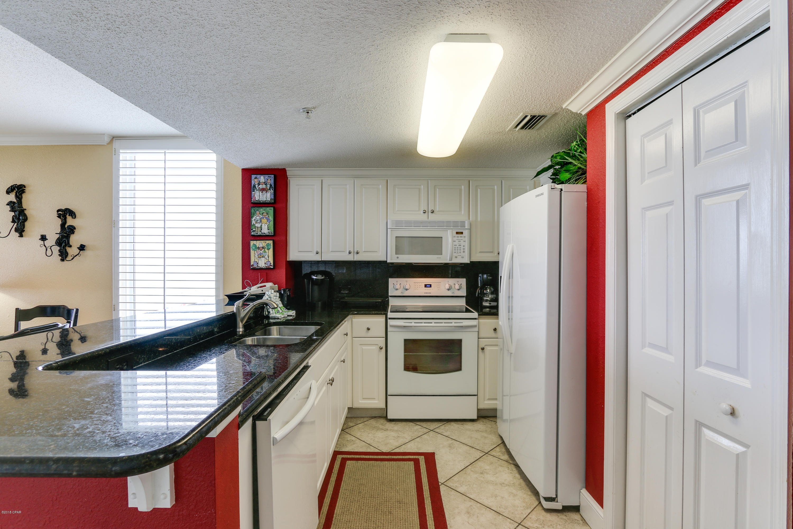 Majestic Beach Tower I - Residential