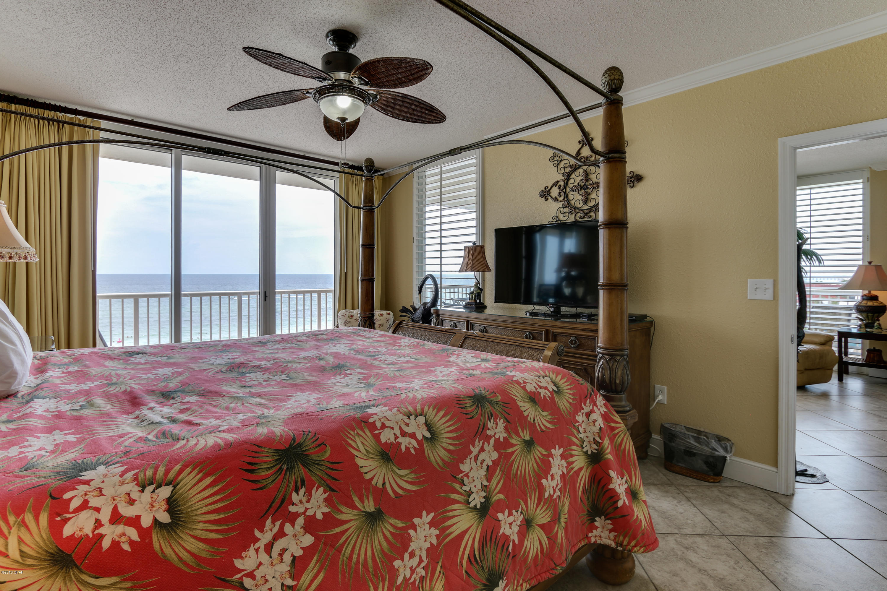 Majestic Beach Tower I - Residential