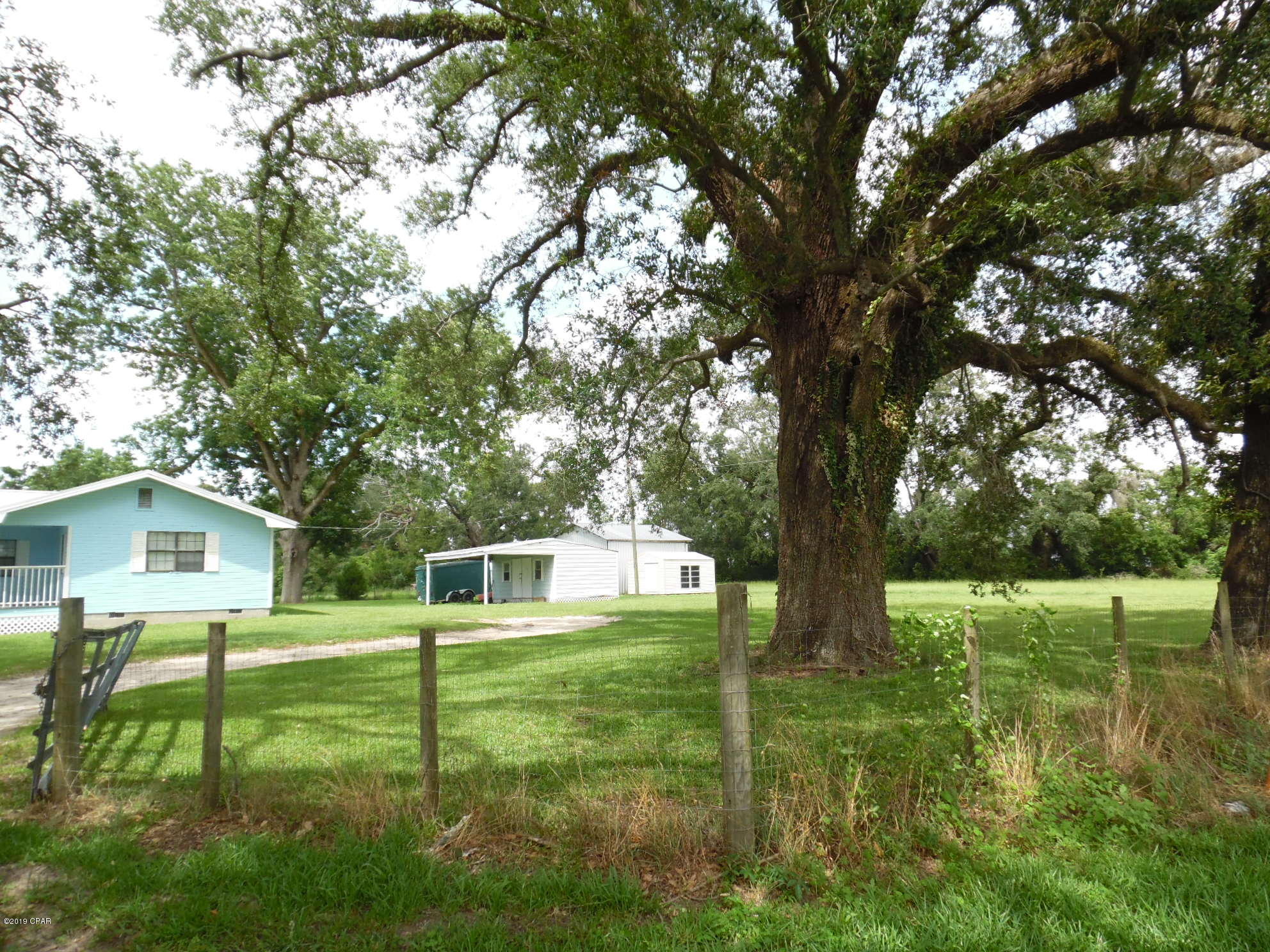 [No Recorded Subdiv] - Residential