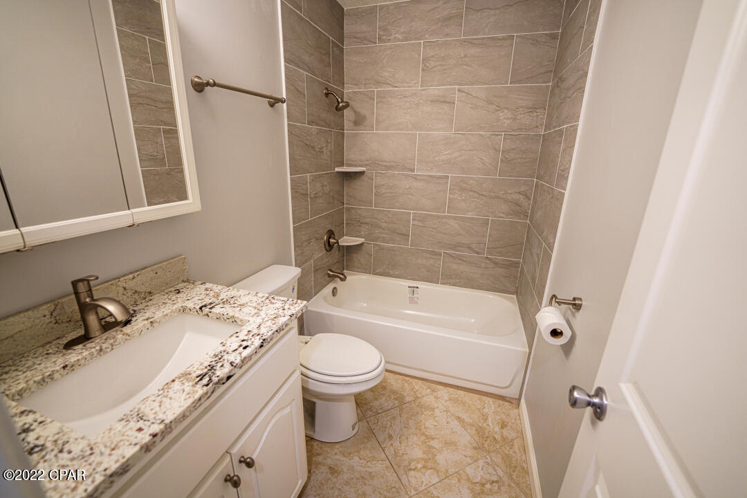 Grimes Callaway Bayou Est U-5 - Residential