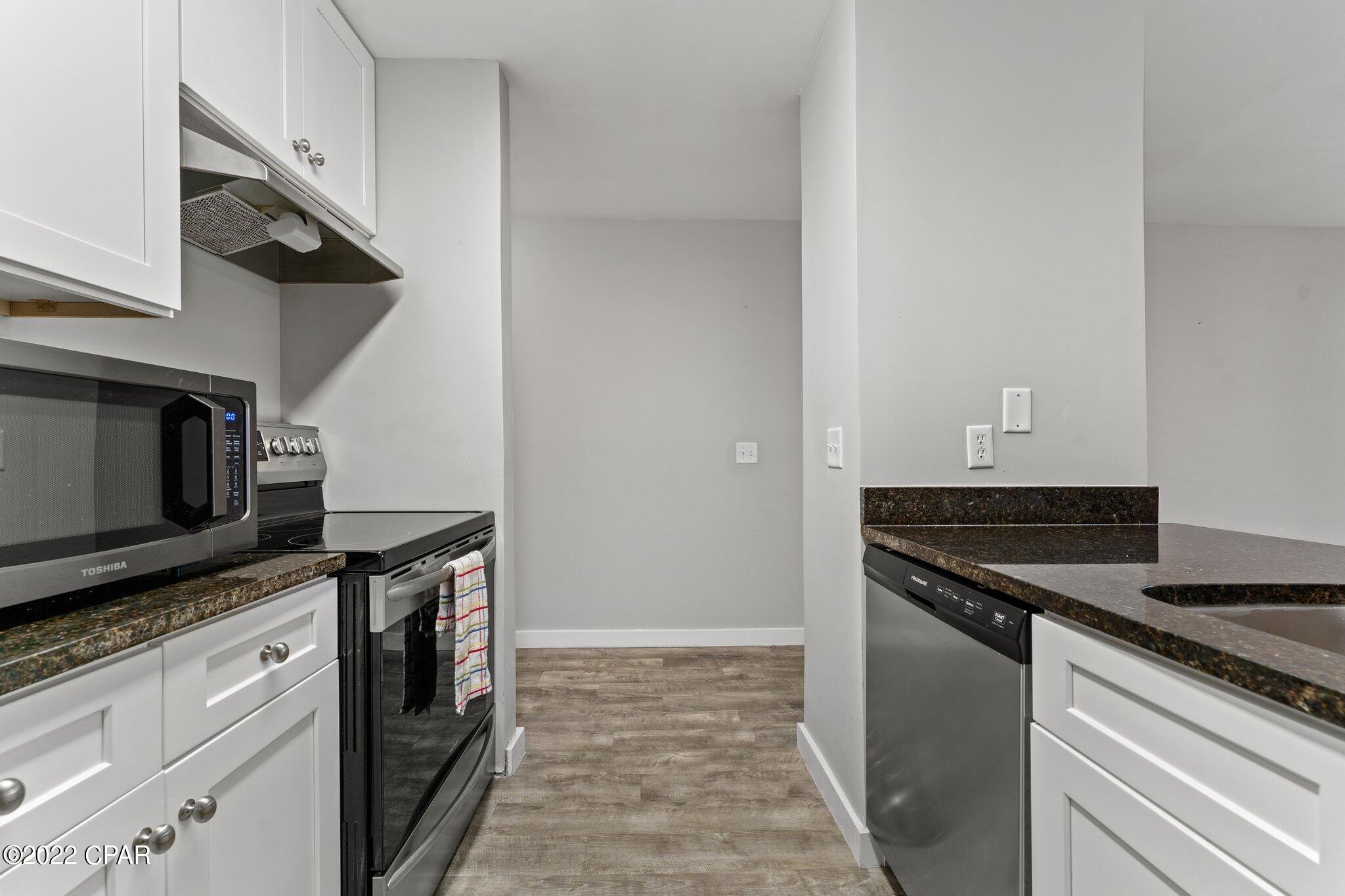 Grand Lagoon Cove Condominium - Residential