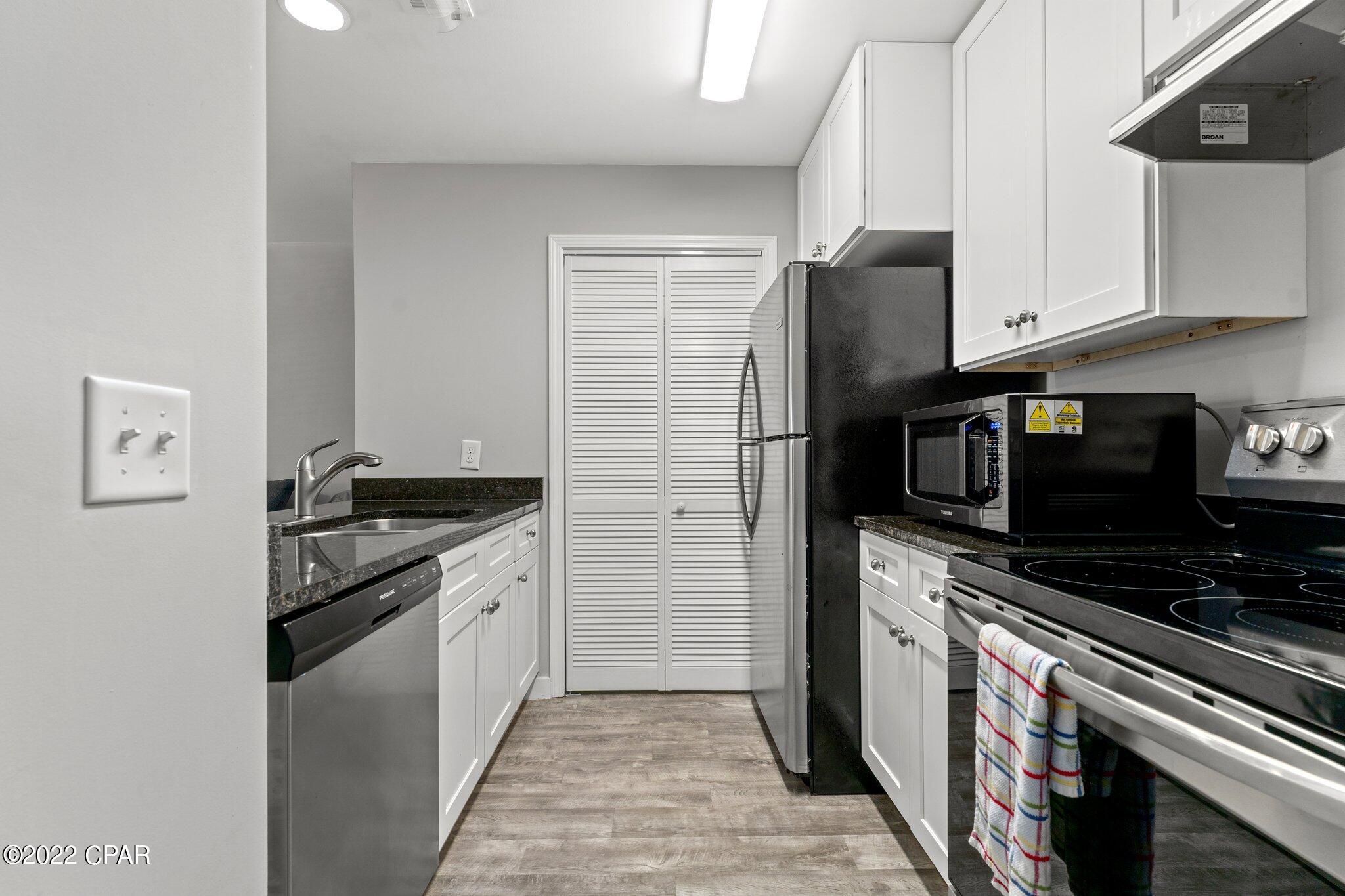 Grand Lagoon Cove Condominium - Residential