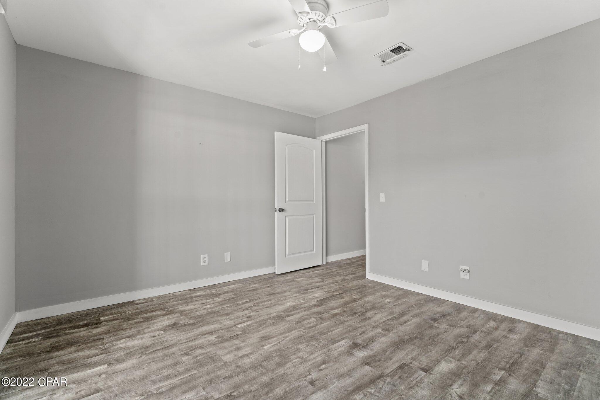 Grand Lagoon Cove Condominium - Residential