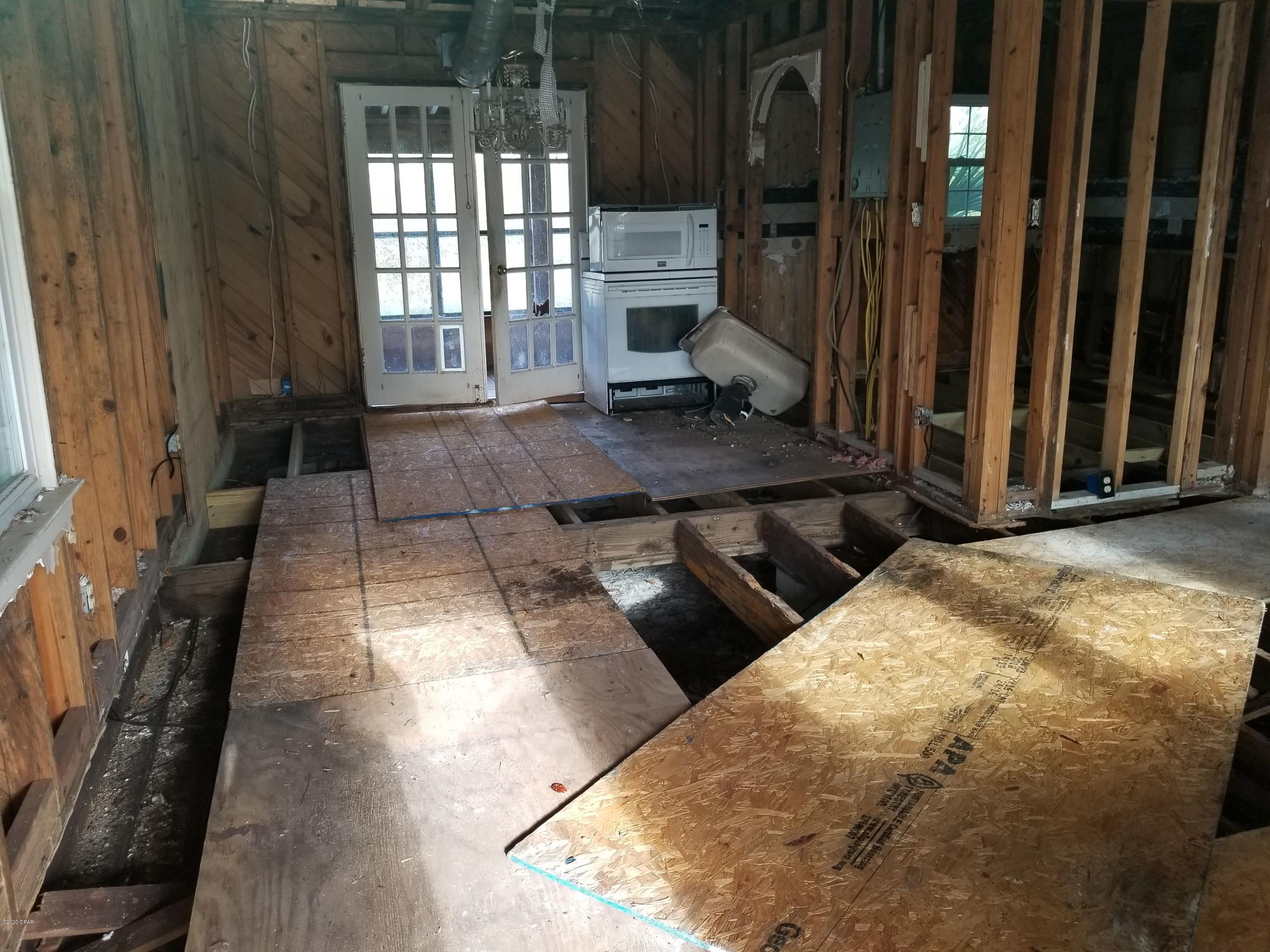 Cove Terrace 3rd Add - Residential