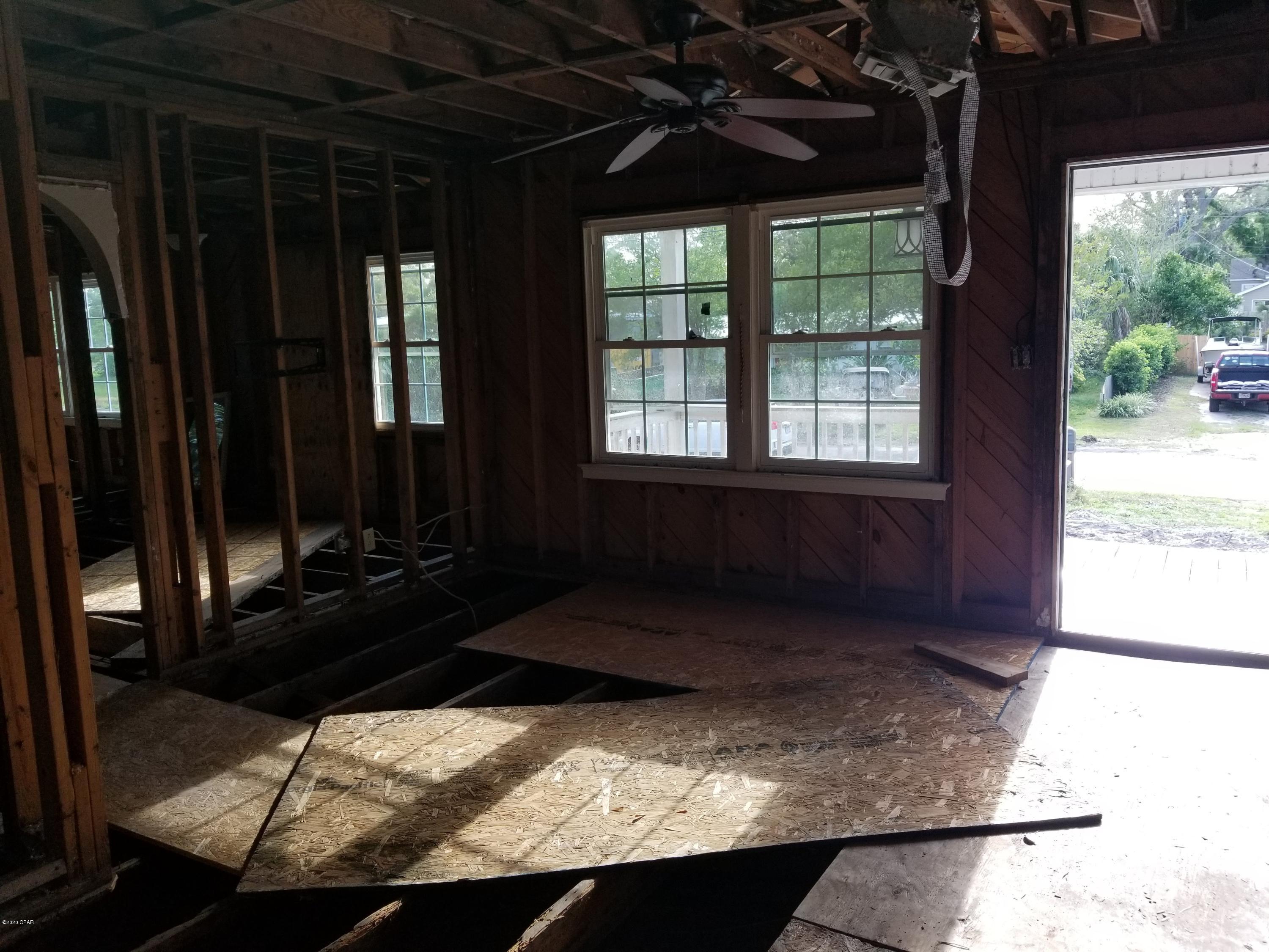 Cove Terrace 3rd Add - Residential