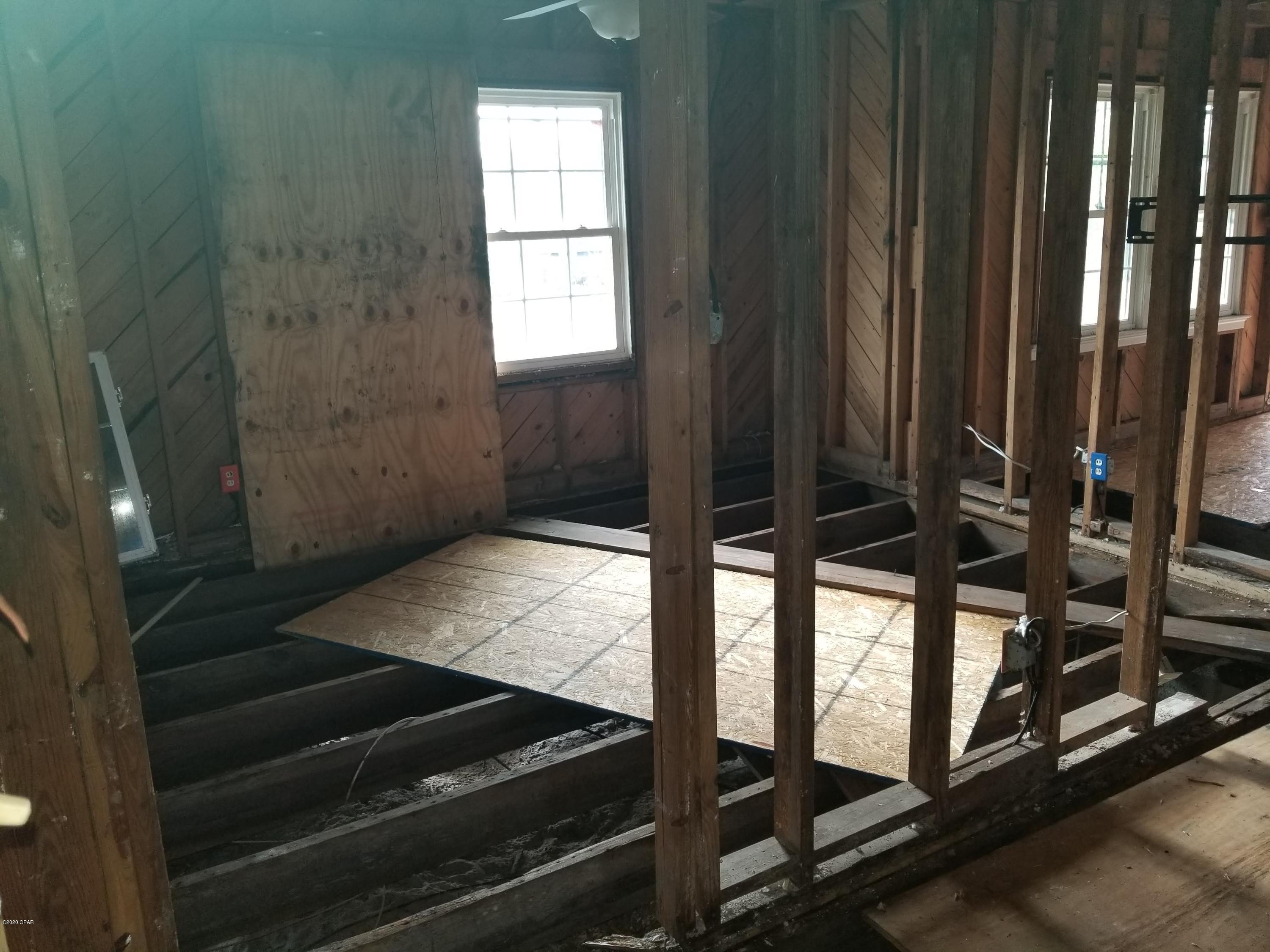 Cove Terrace 3rd Add - Residential