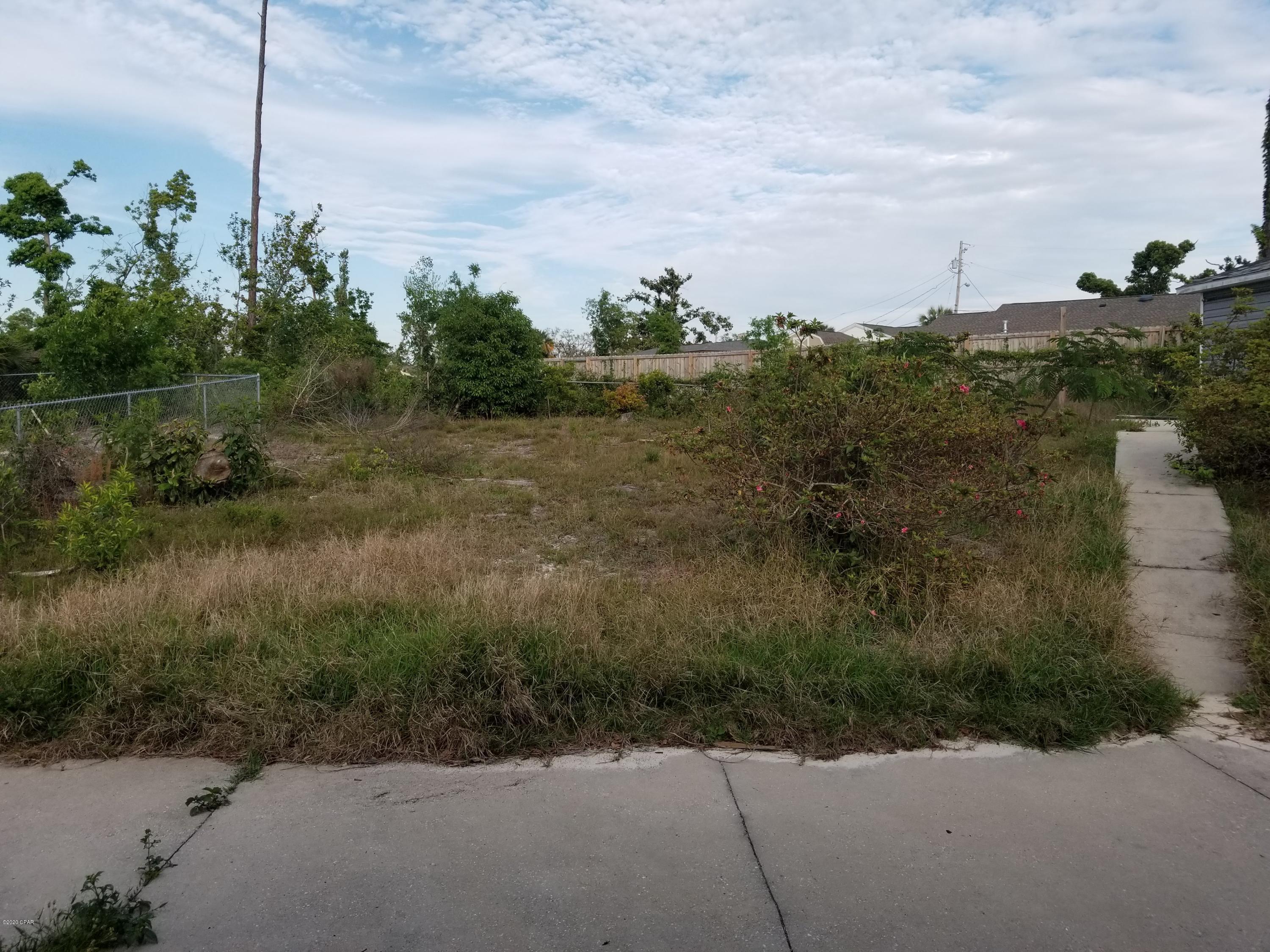 Cove Terrace 3rd Add - Residential