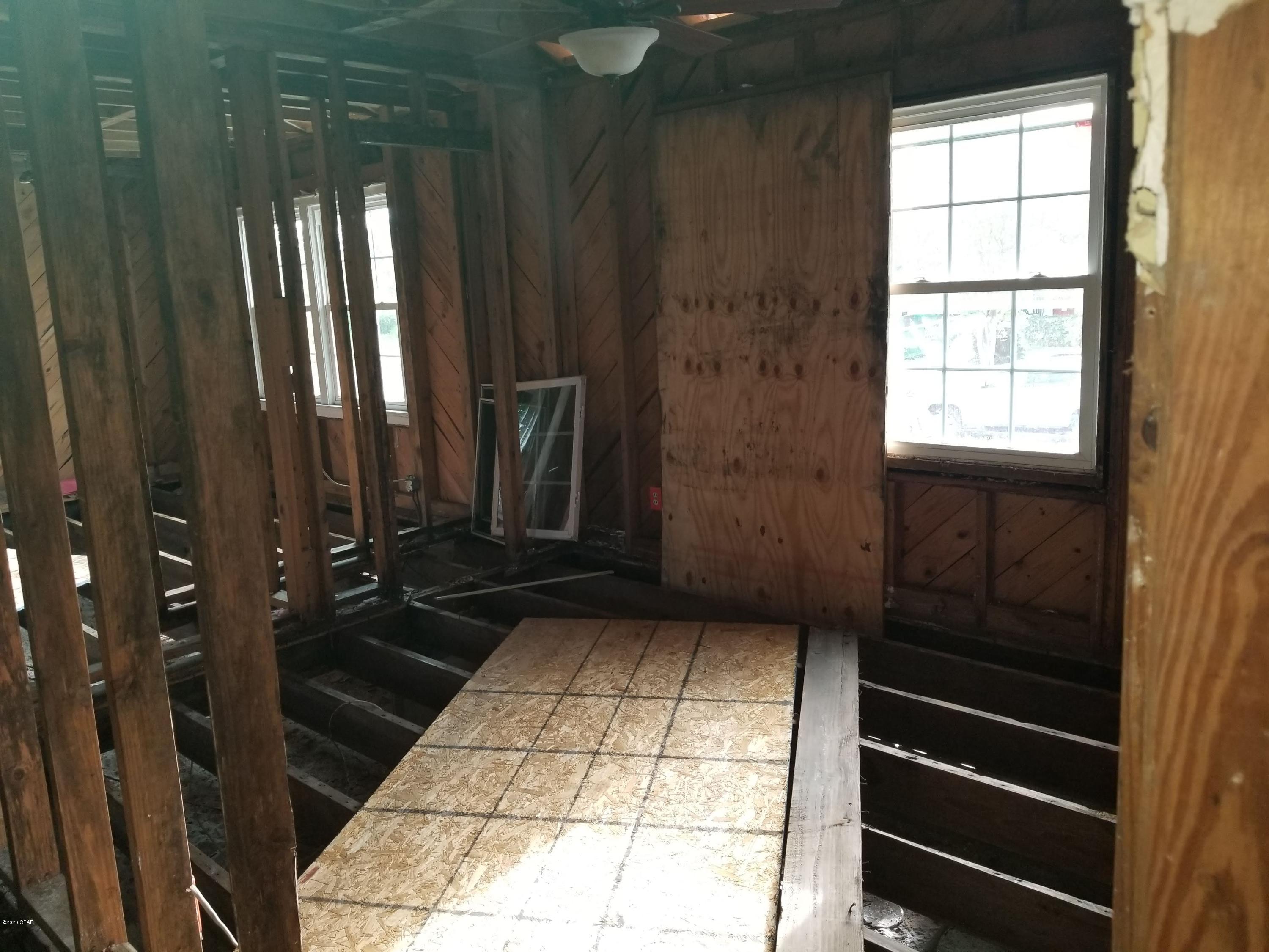 Cove Terrace 3rd Add - Residential