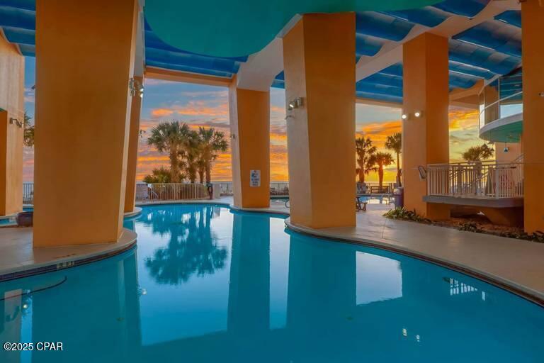 Splash Condo - Residential