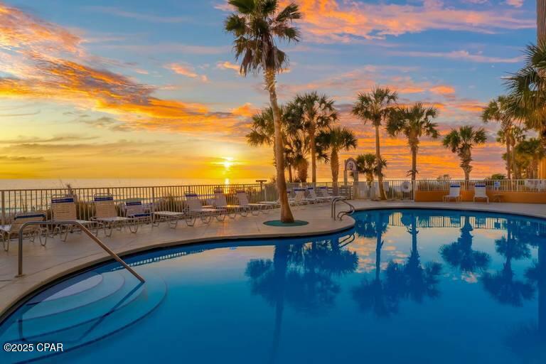 Splash Condo - Residential