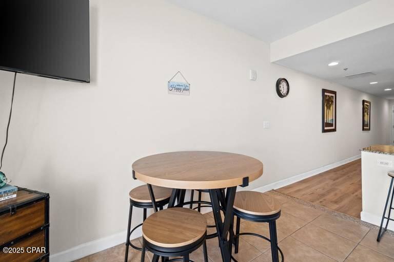 Splash Condo - Residential