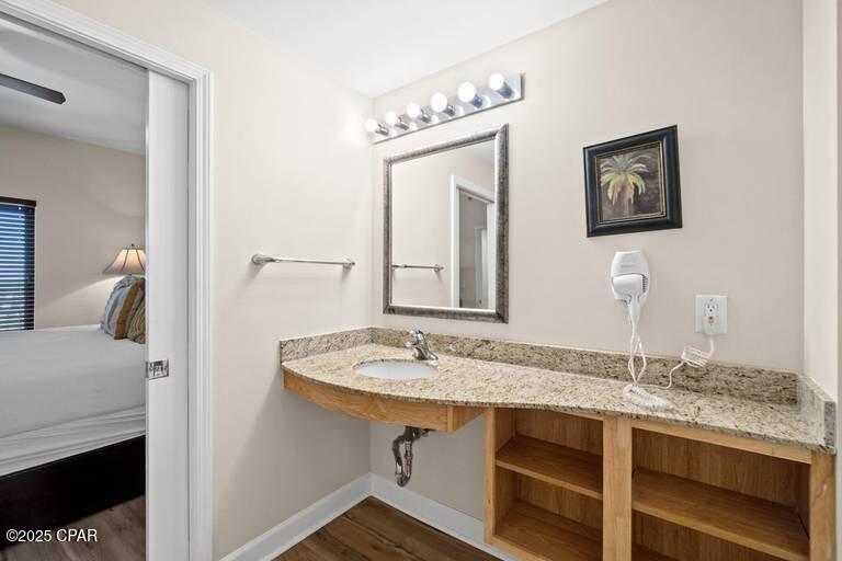 Splash Condo - Residential