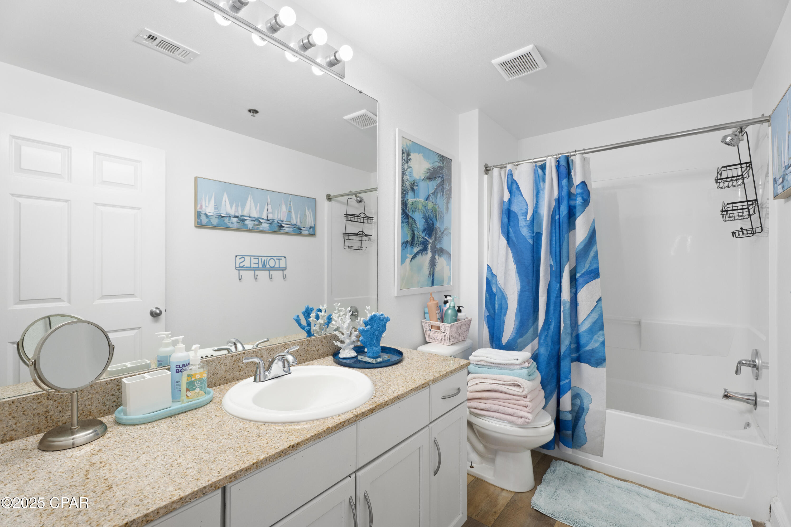 Laketown Wharf - Residential