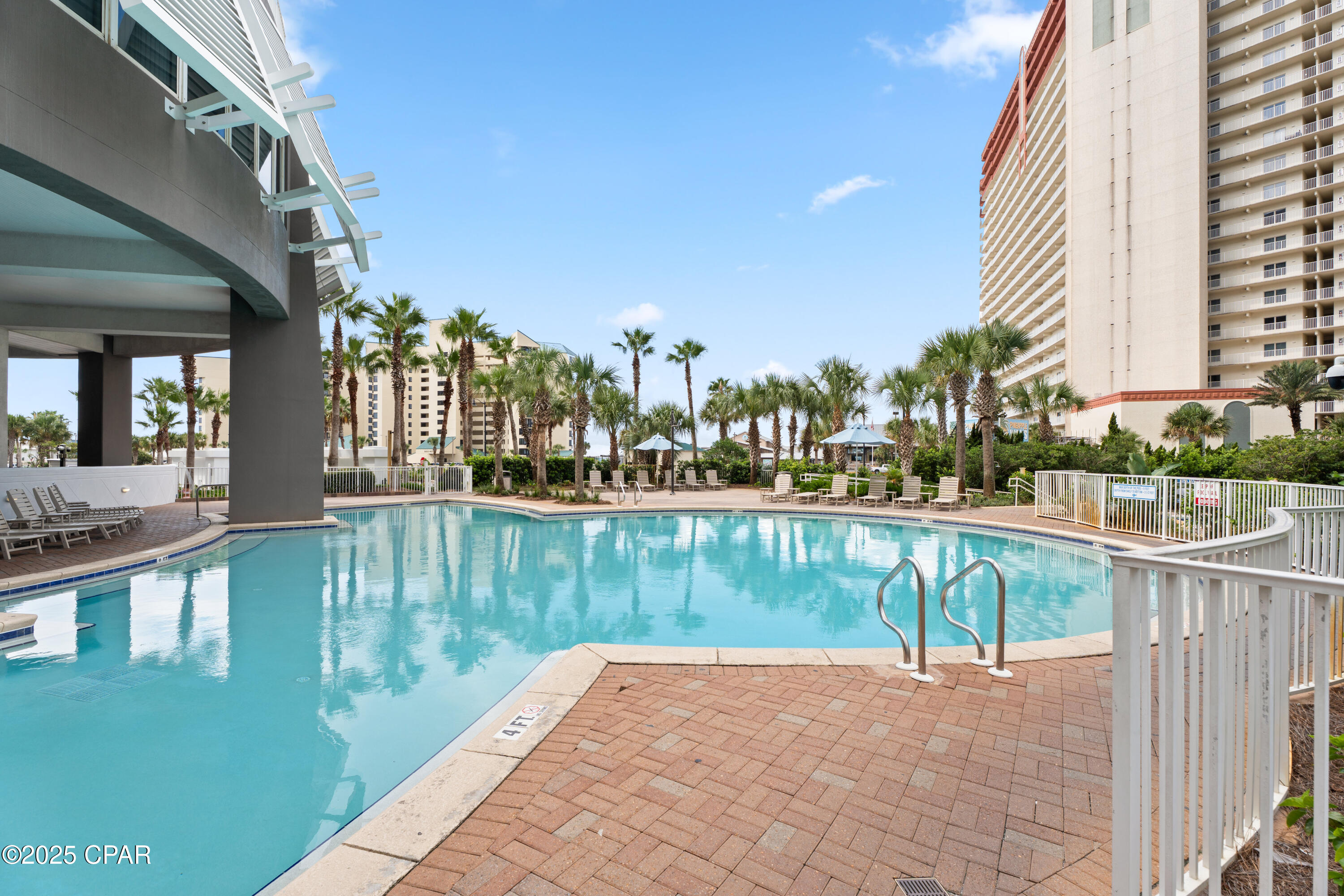 Laketown Wharf - Residential