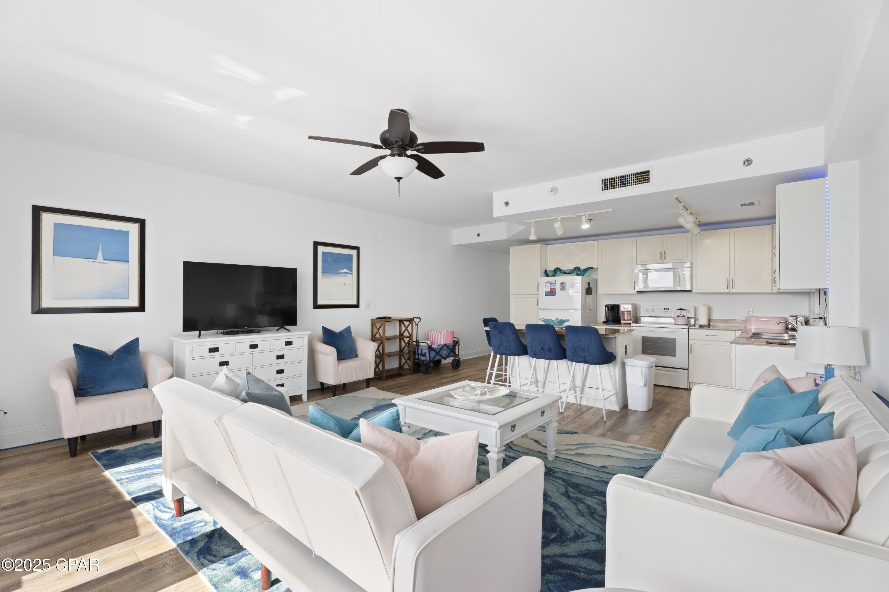 Laketown Wharf - Residential