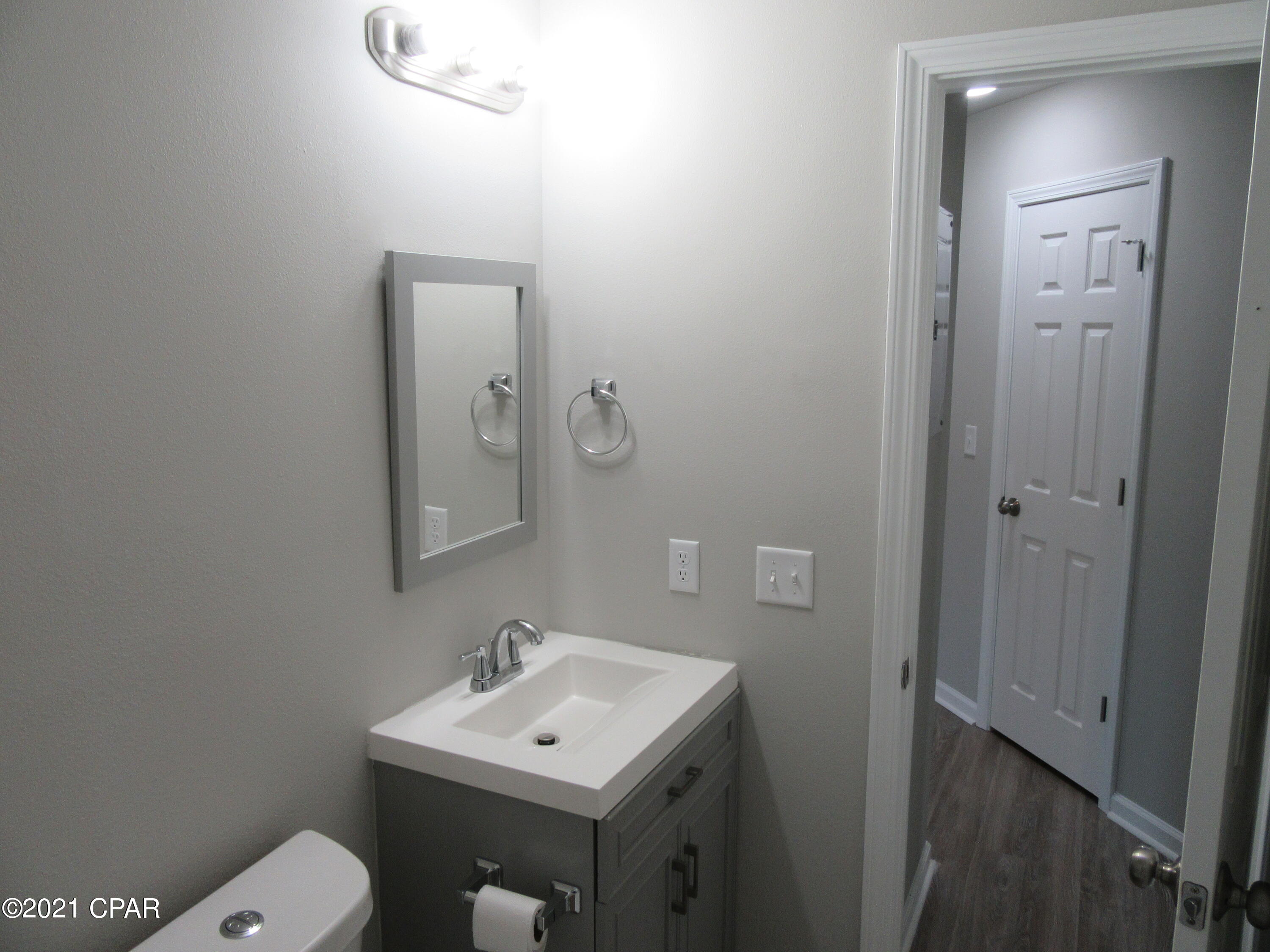 [No Recorded Subdiv] - Residential Lease