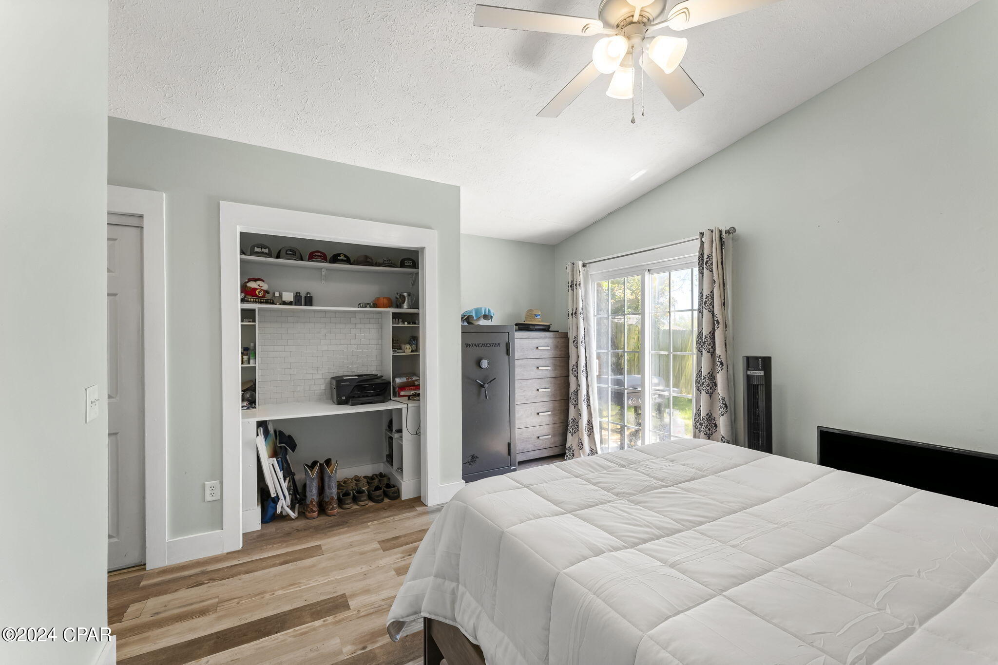 Biltmore Beach 1st Add - Residential