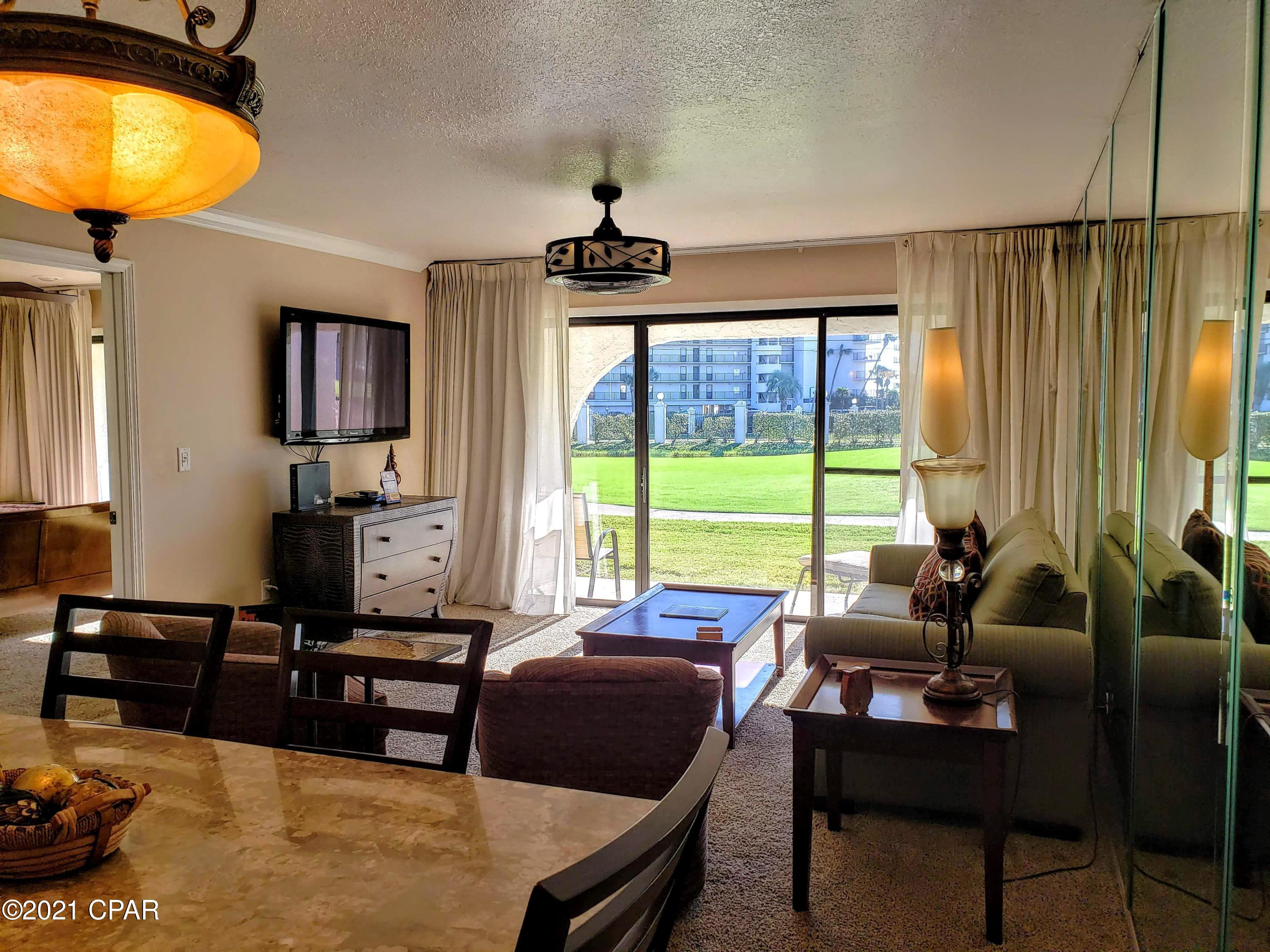 Edgewater Golf Villas 1 - Residential