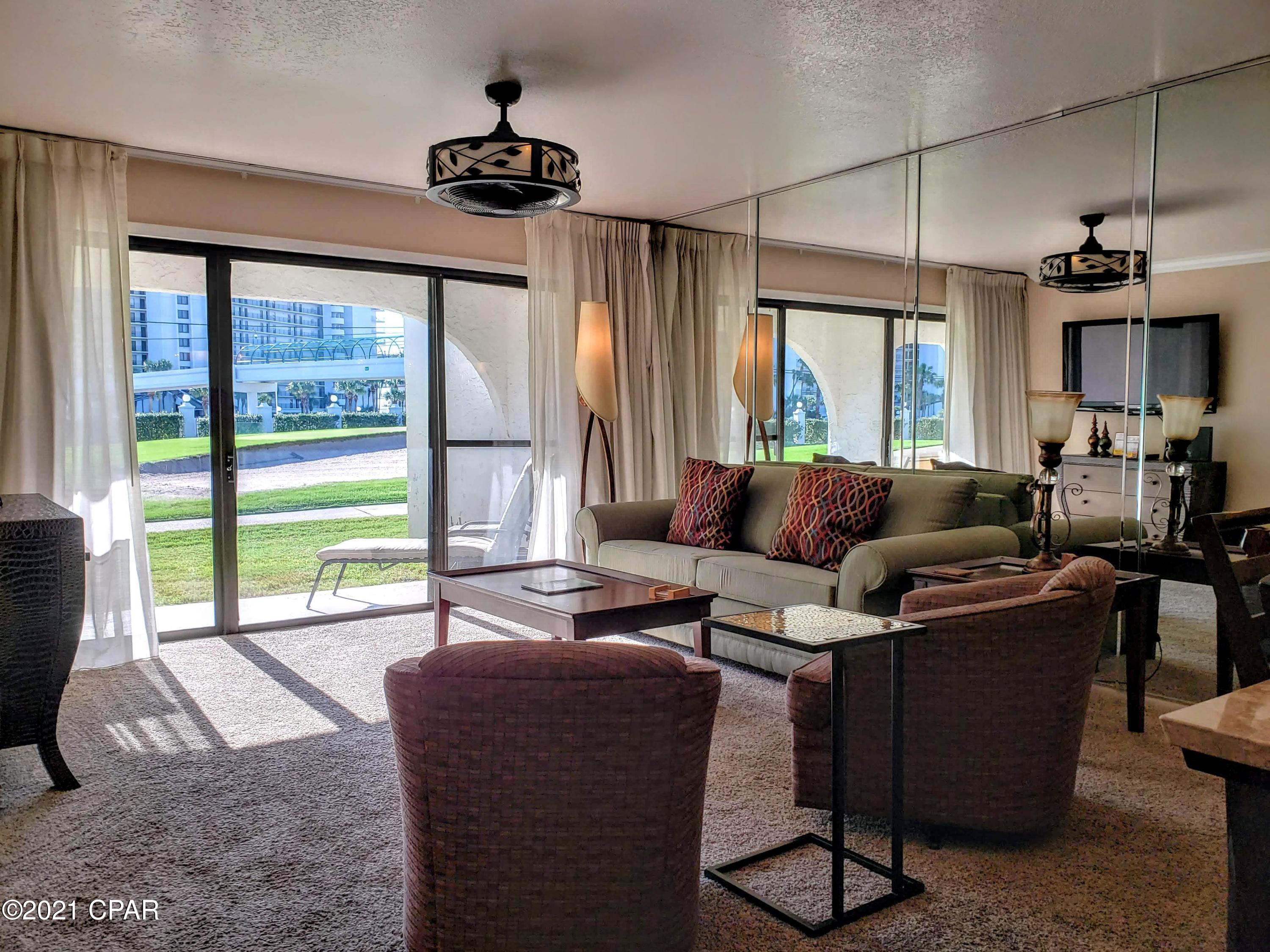 Edgewater Golf Villas 1 - Residential