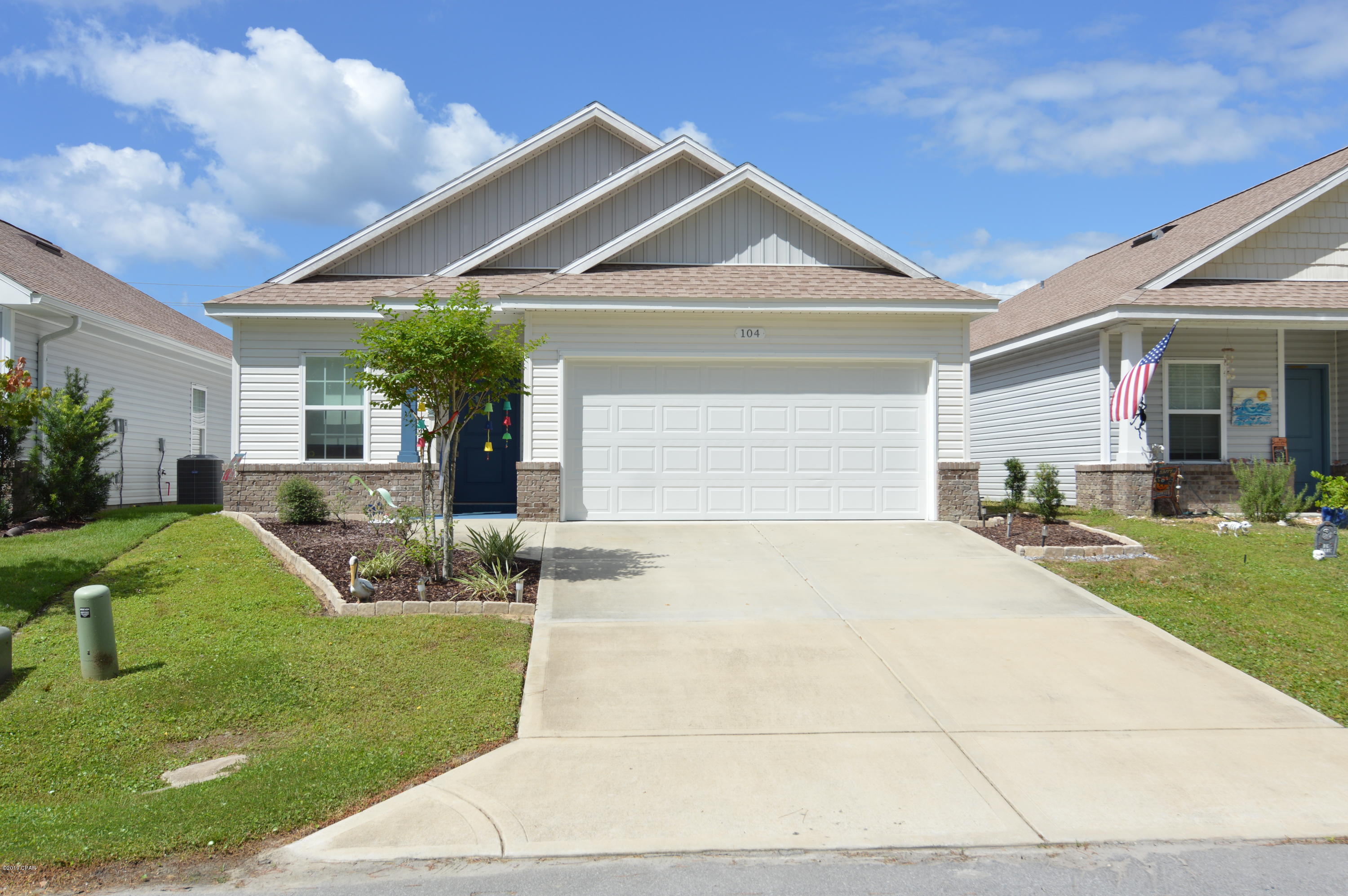 Gardenia Beach - Residential