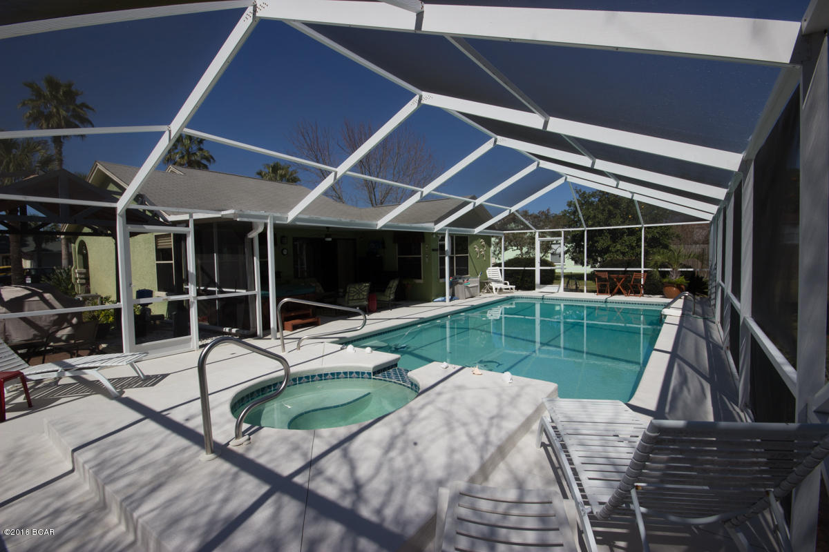 Harbour Towne - Residential