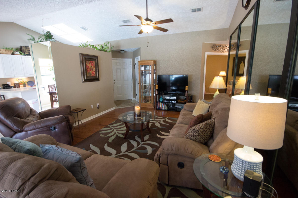 Harbour Towne - Residential