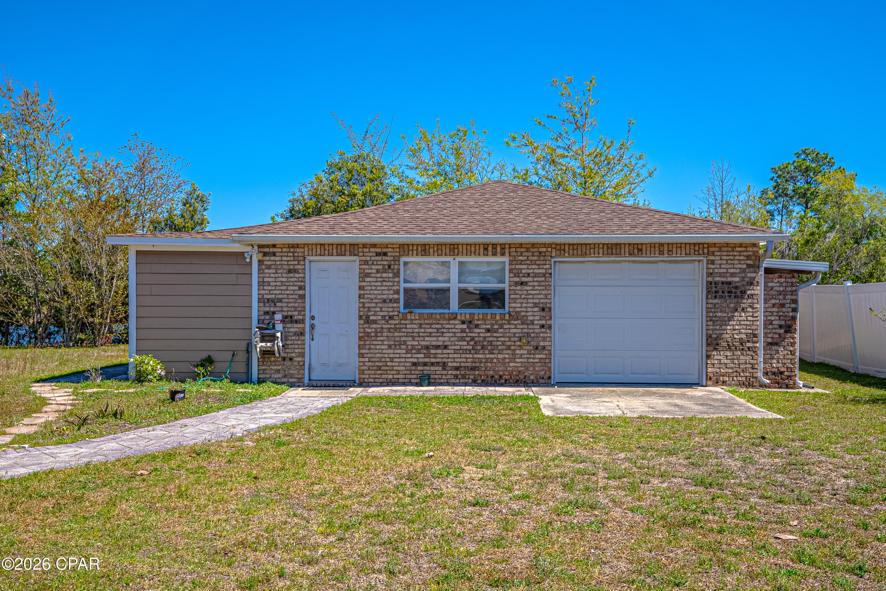 Kirkland Manor - Residential