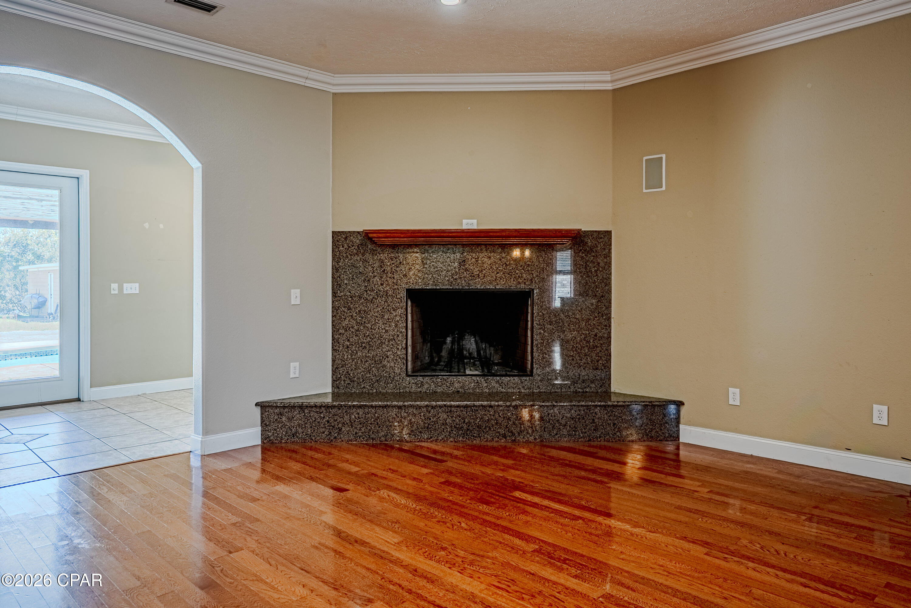 Kirkland Manor - Residential