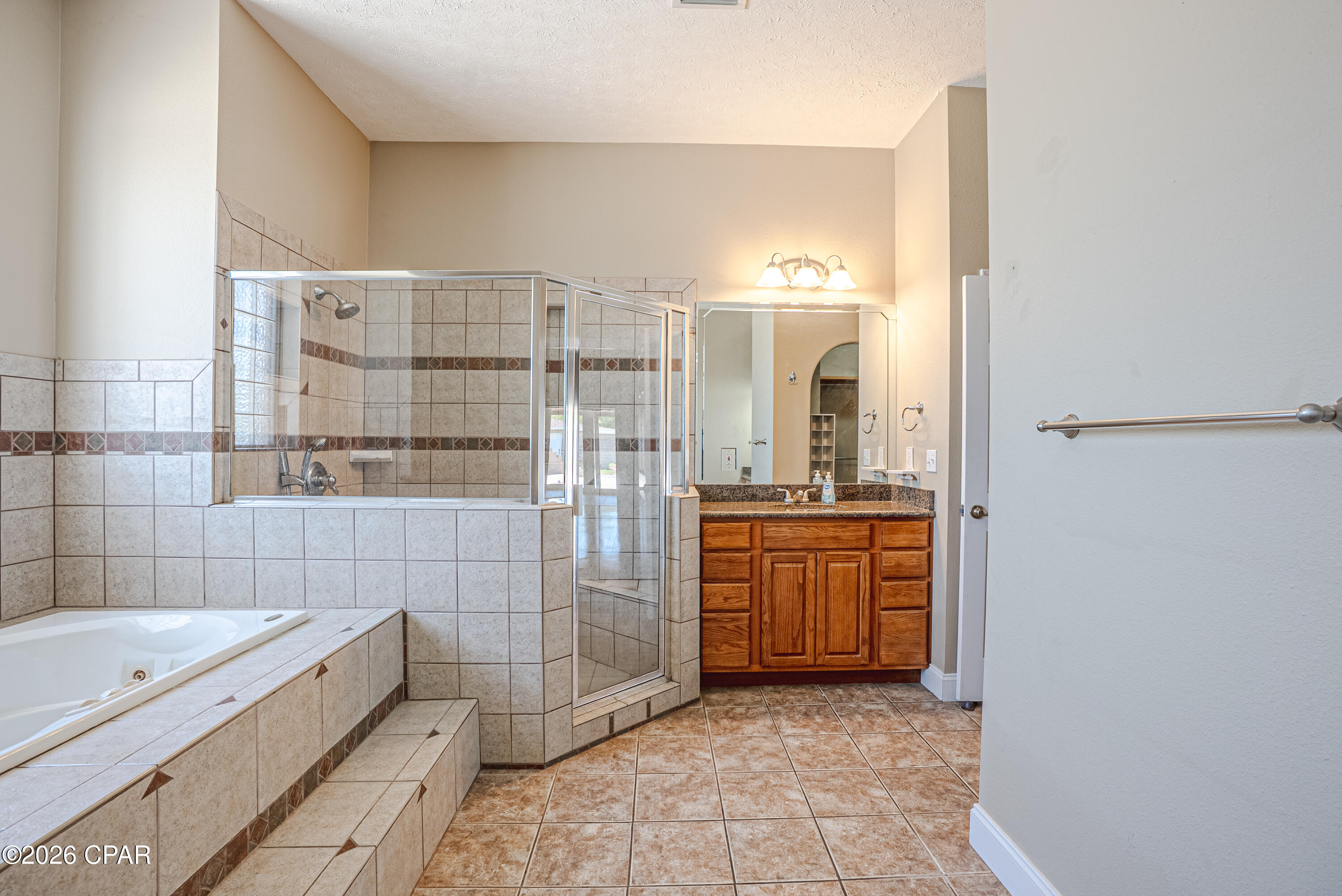 Kirkland Manor - Residential